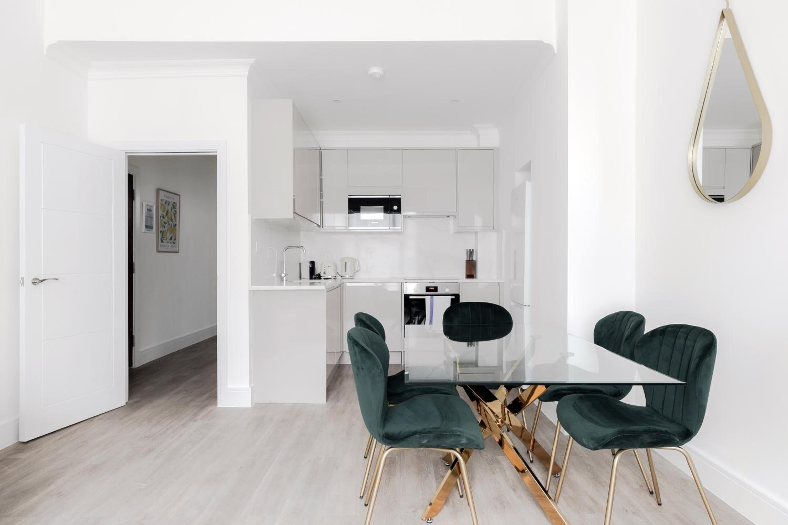 Stylish Apartments - Hyde Park
