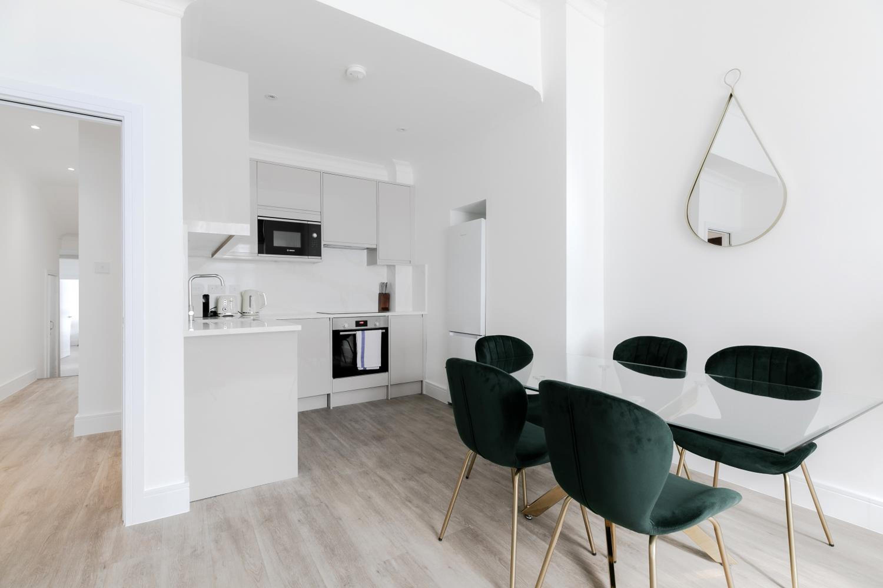Stylish Apartments - Hyde Park