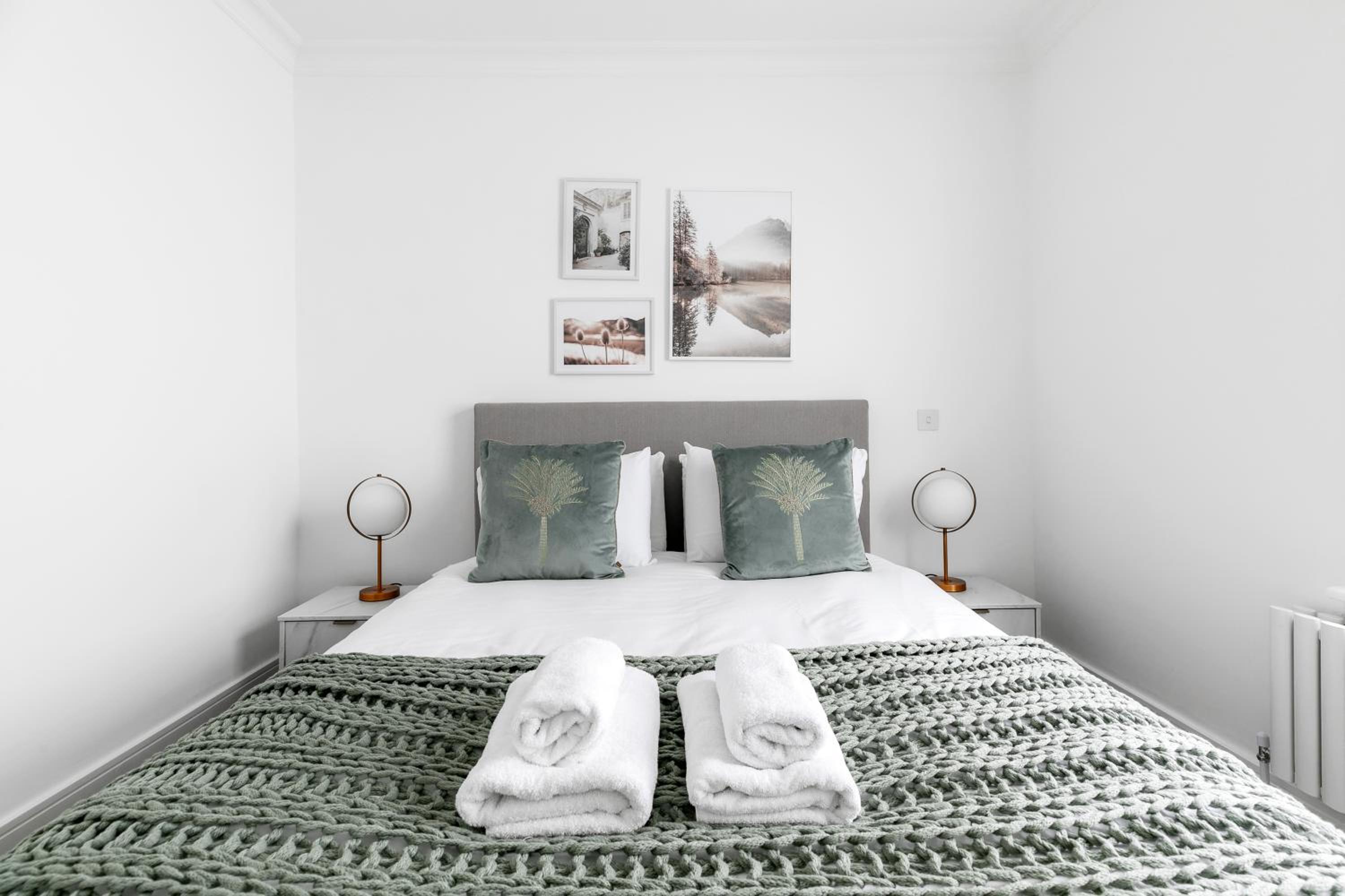 Stylish Apartments - Hyde Park