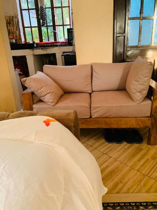 Doreen cozy studio apartment