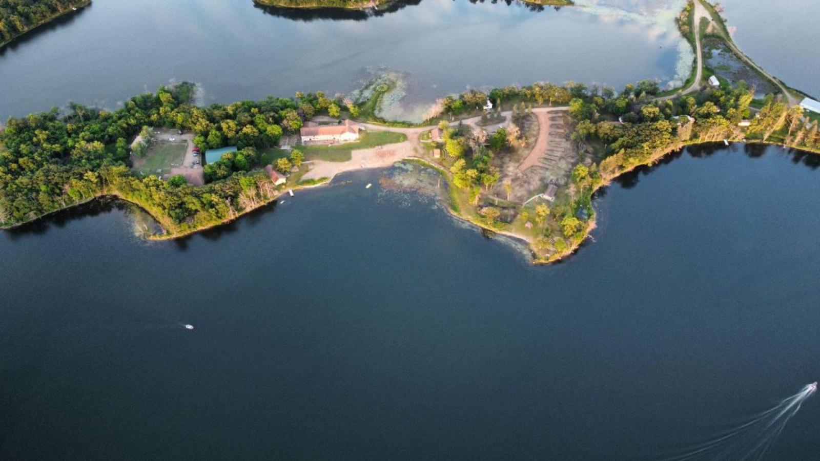 Miscellaneous Market Vacations - Studio Cottage Lake and Beach - Property Image 2