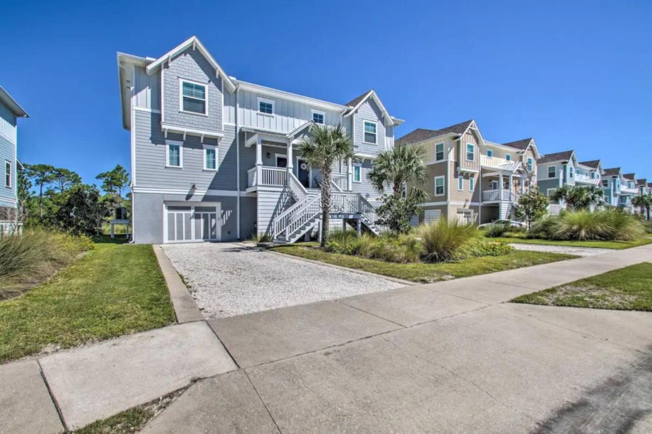 New Listing, Luxury 4bd Steps to Beach Club view 4