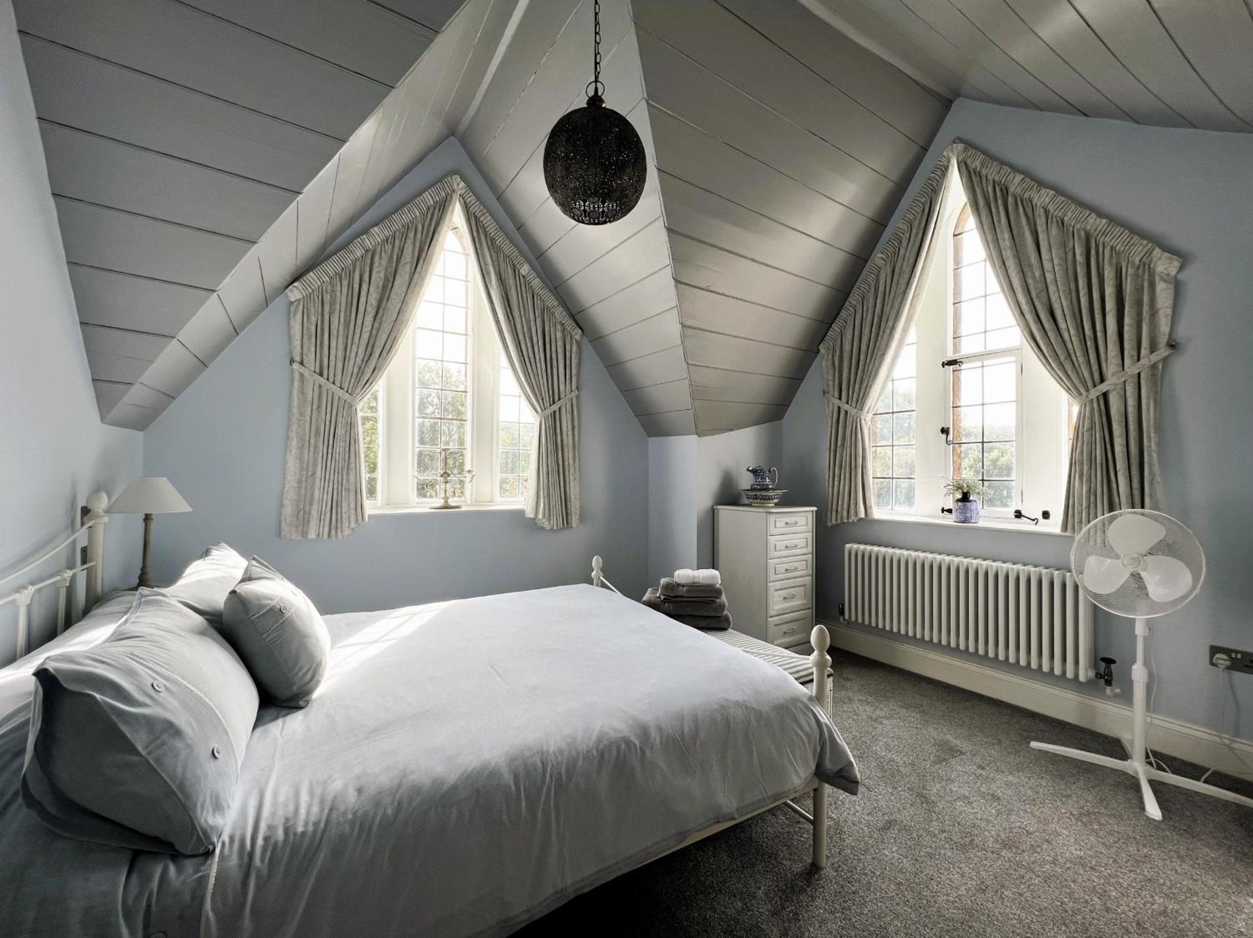 The Old Abbey Farmhouse - Stay at Quarr Abbey Monastery - Pet-Friendly Farmhouse with History & Countryside Views, surrounded by woodland & nature view 3