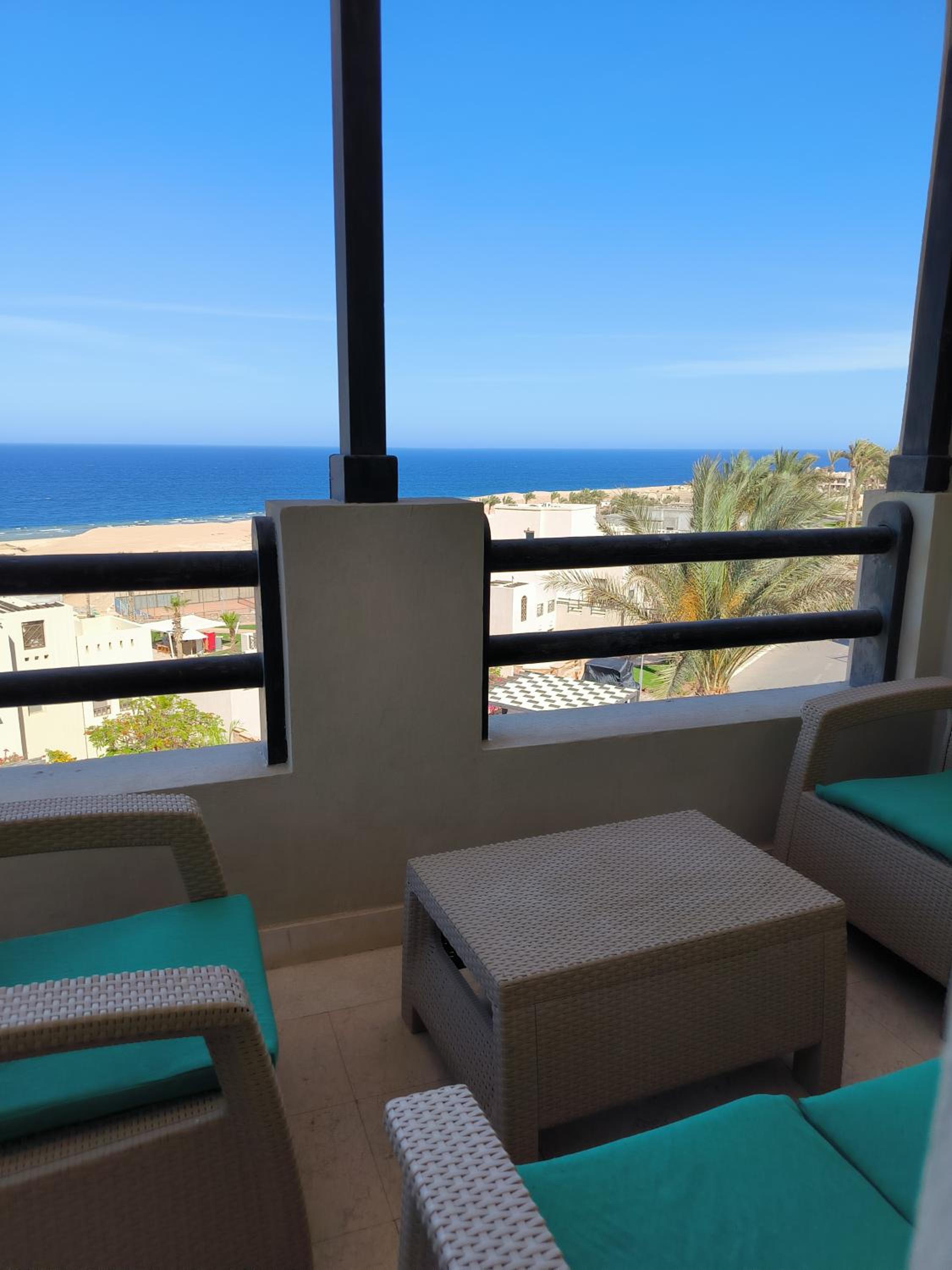 Hotel Roof top apartment with panorama view - Image 1