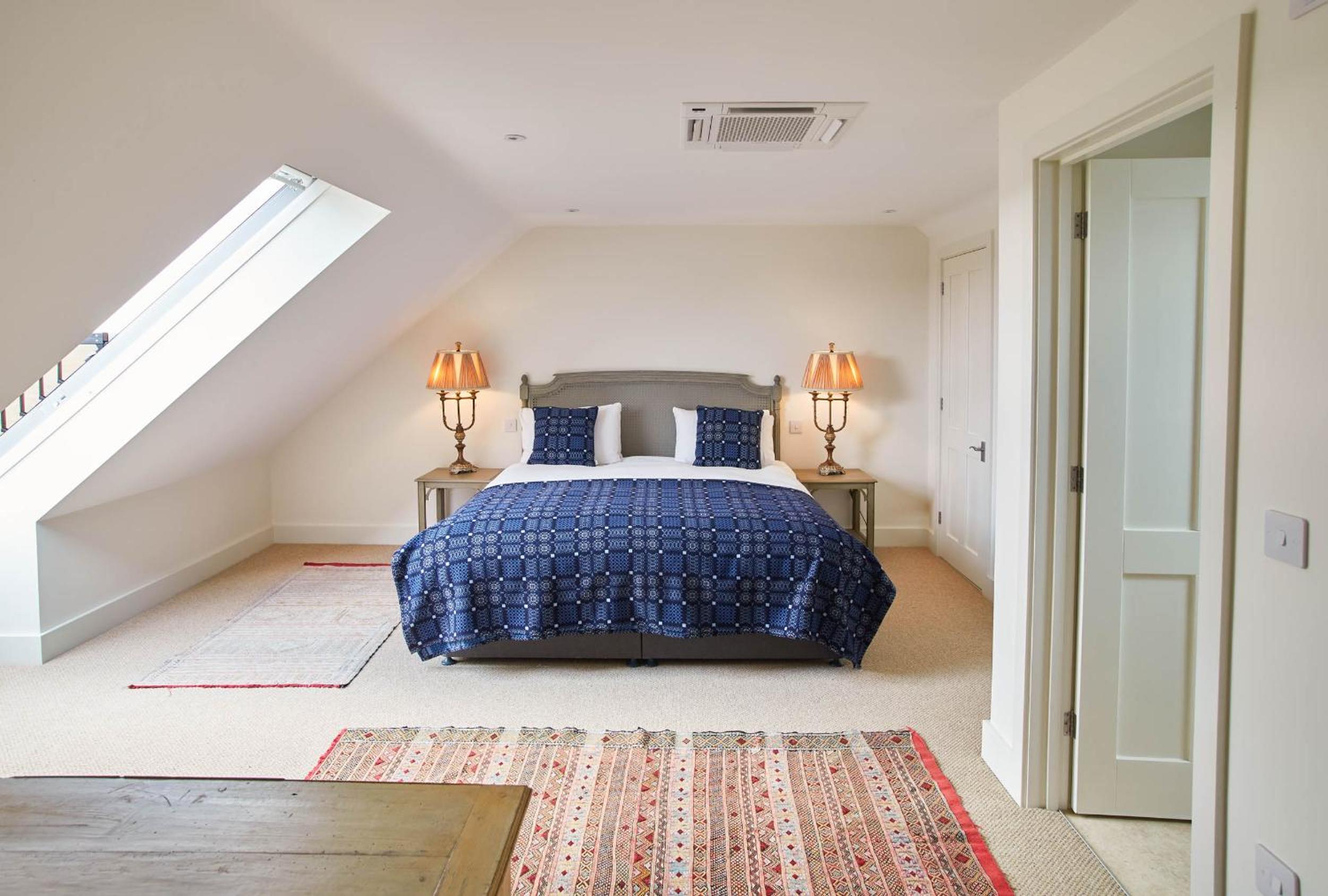 Host & Stay - PigLets view 2