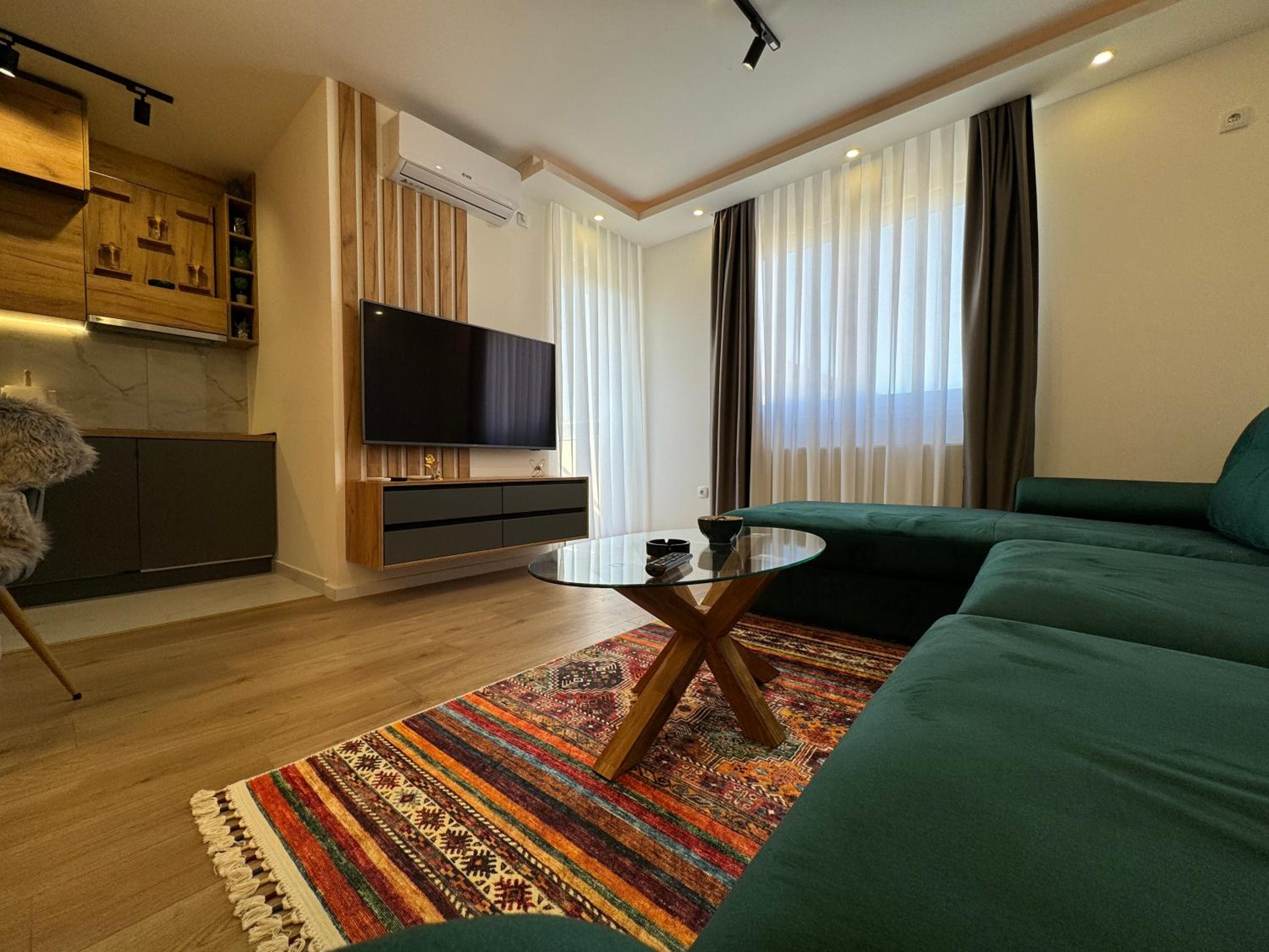 Apartment Premium Deny