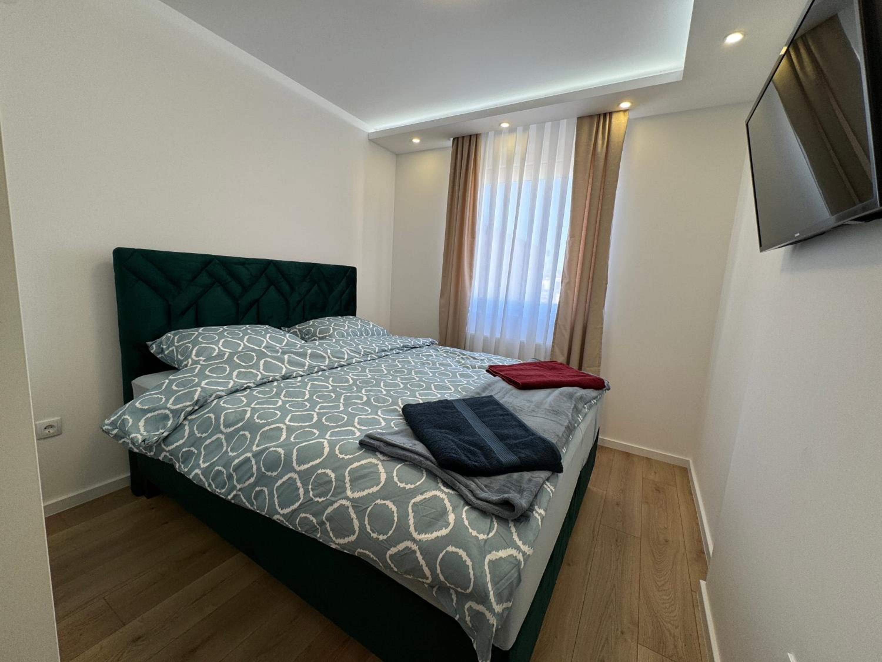 Apartment Premium Deny