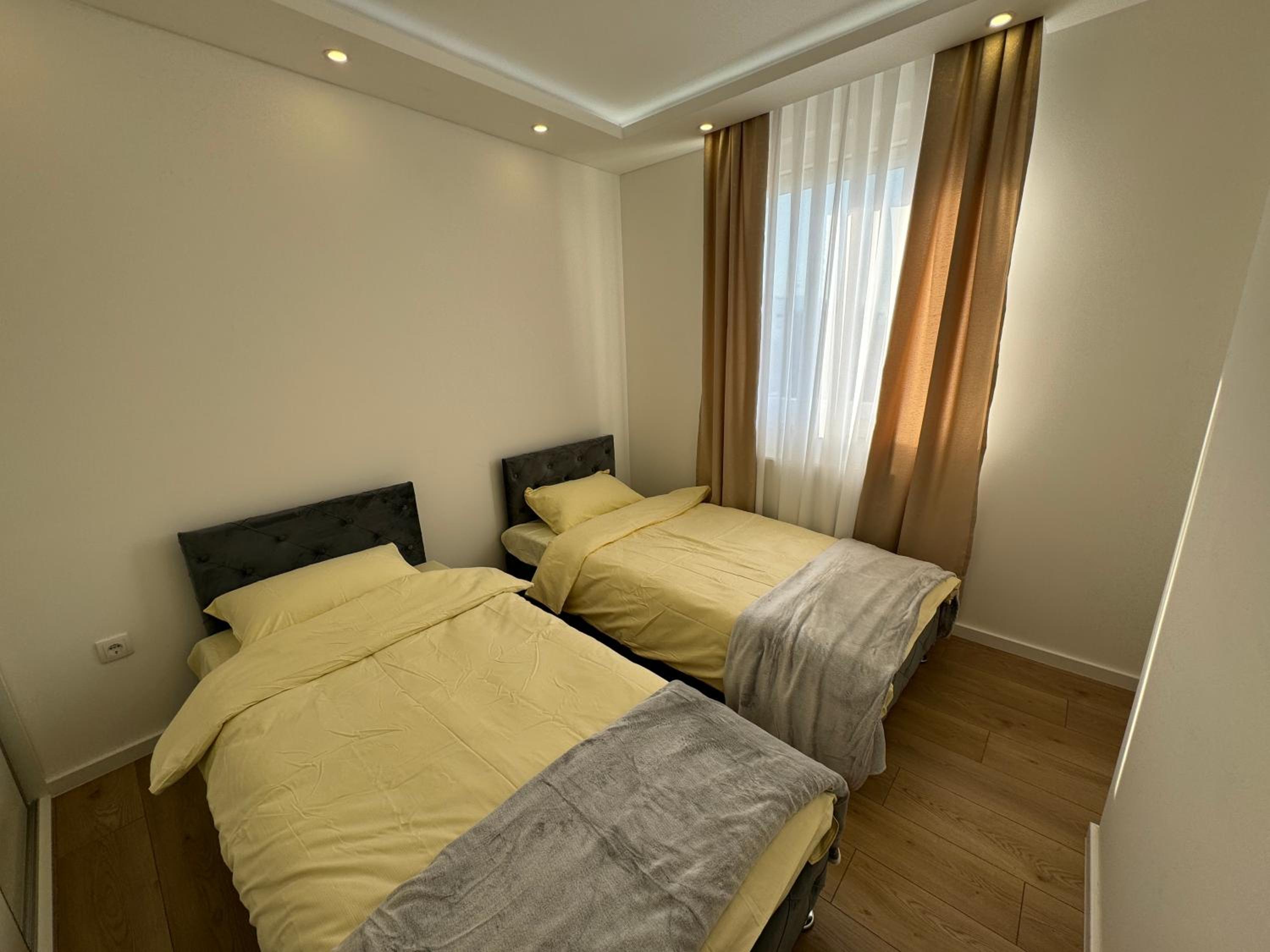 Apartment Premium Deny