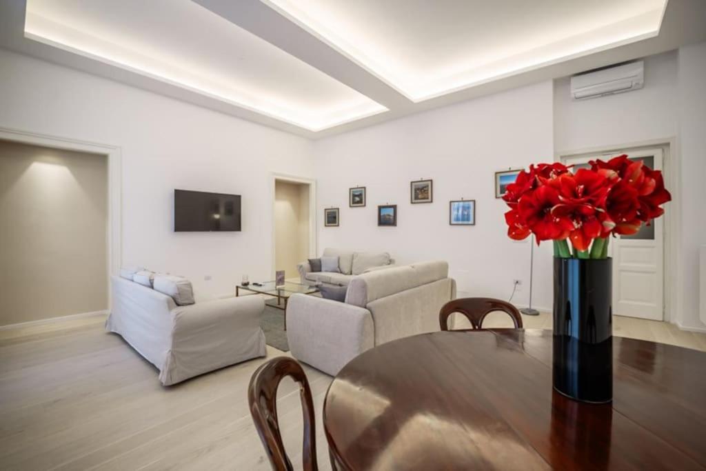 Luxury apartment in Naples