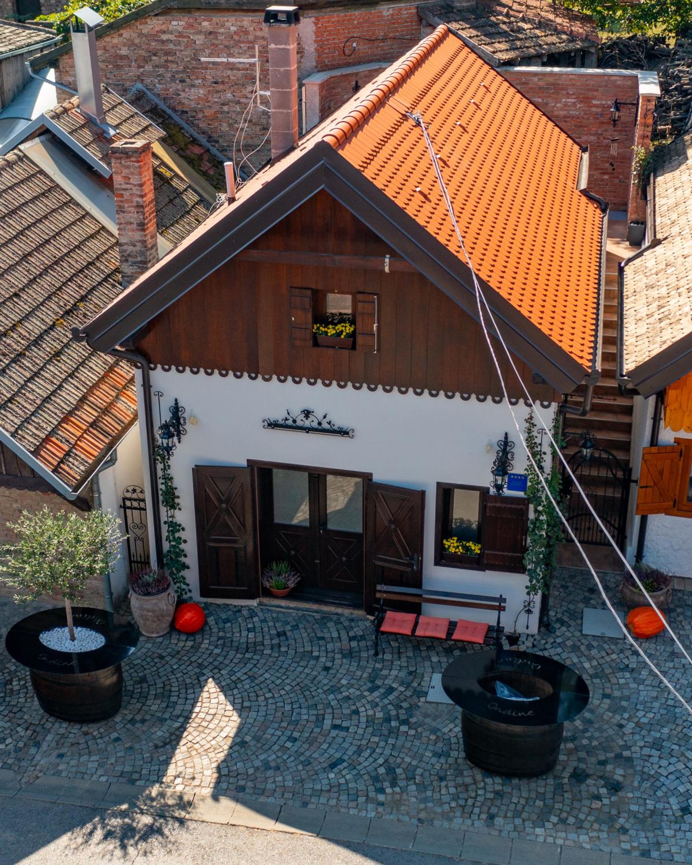Studio apartman & Wine House ONDINE view 4
