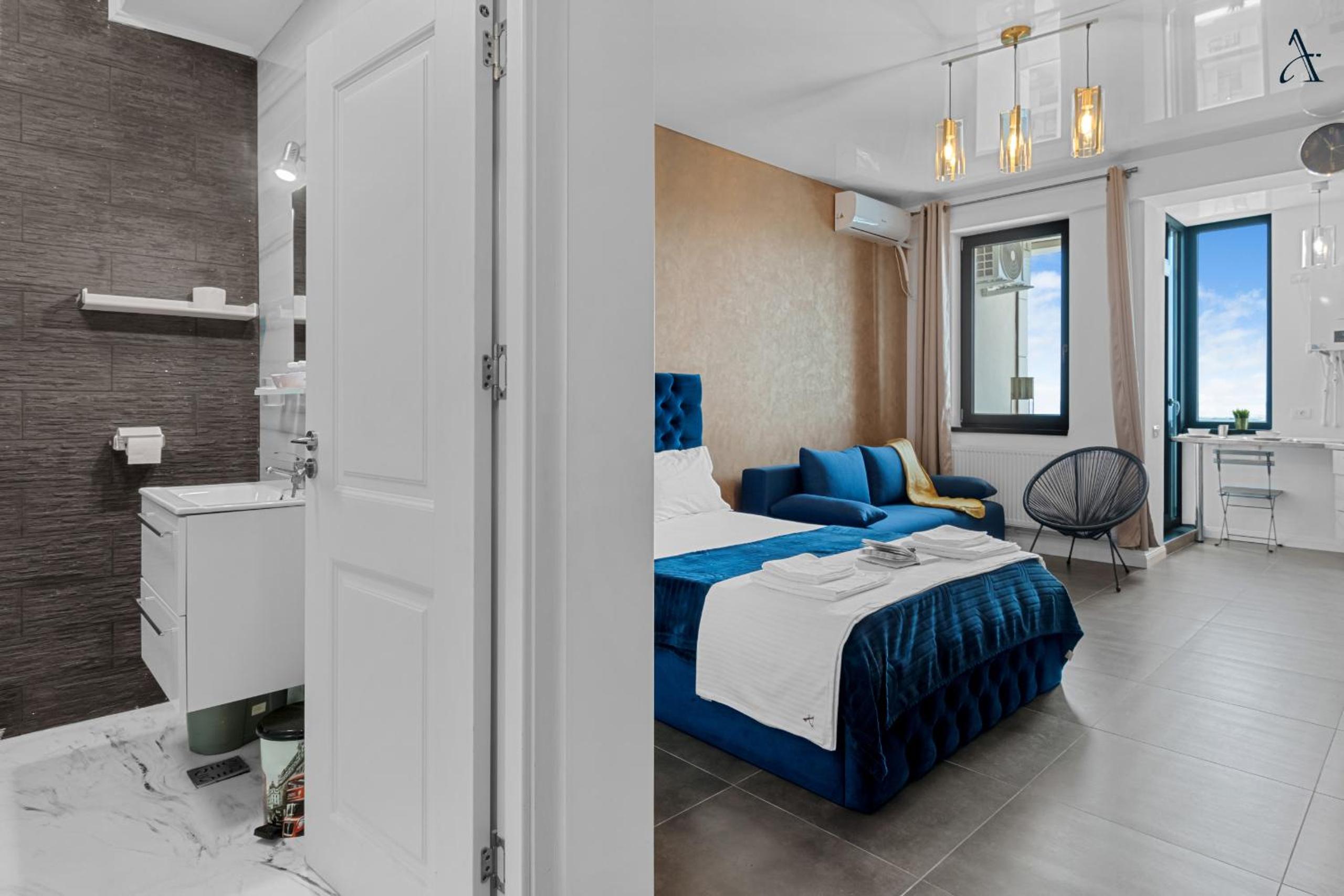 Studio with Sea View & Pool Acces view 5