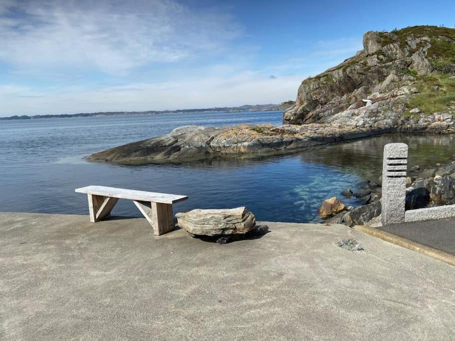 House by sea - Bergen, Norway. Free boat. view 4