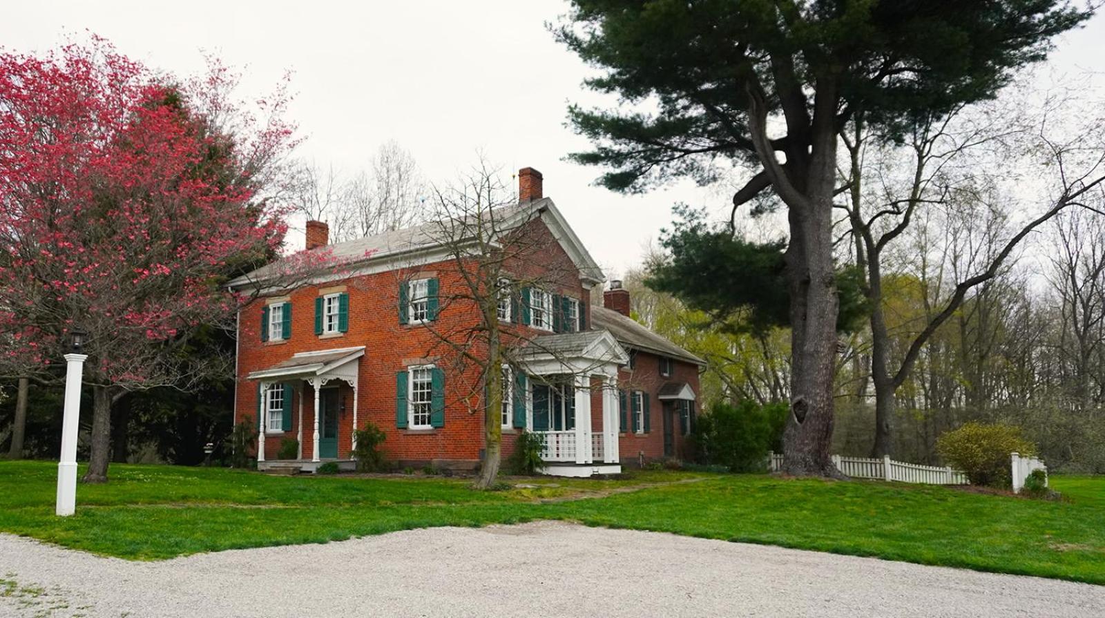 Historic Farmhouse with Gardens