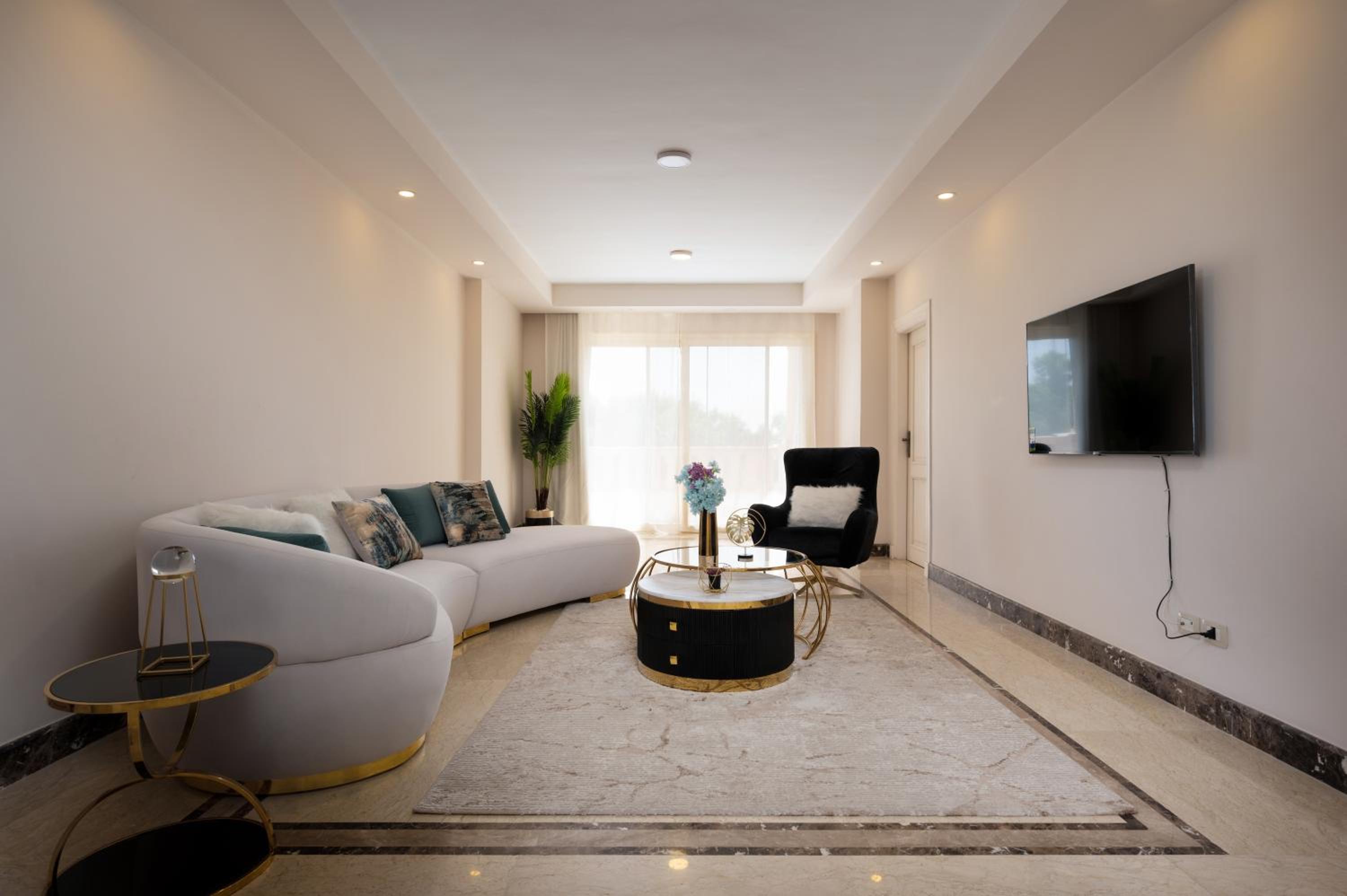 Zyra Luxury villa with pool and Jacuzzi in New Cairo
