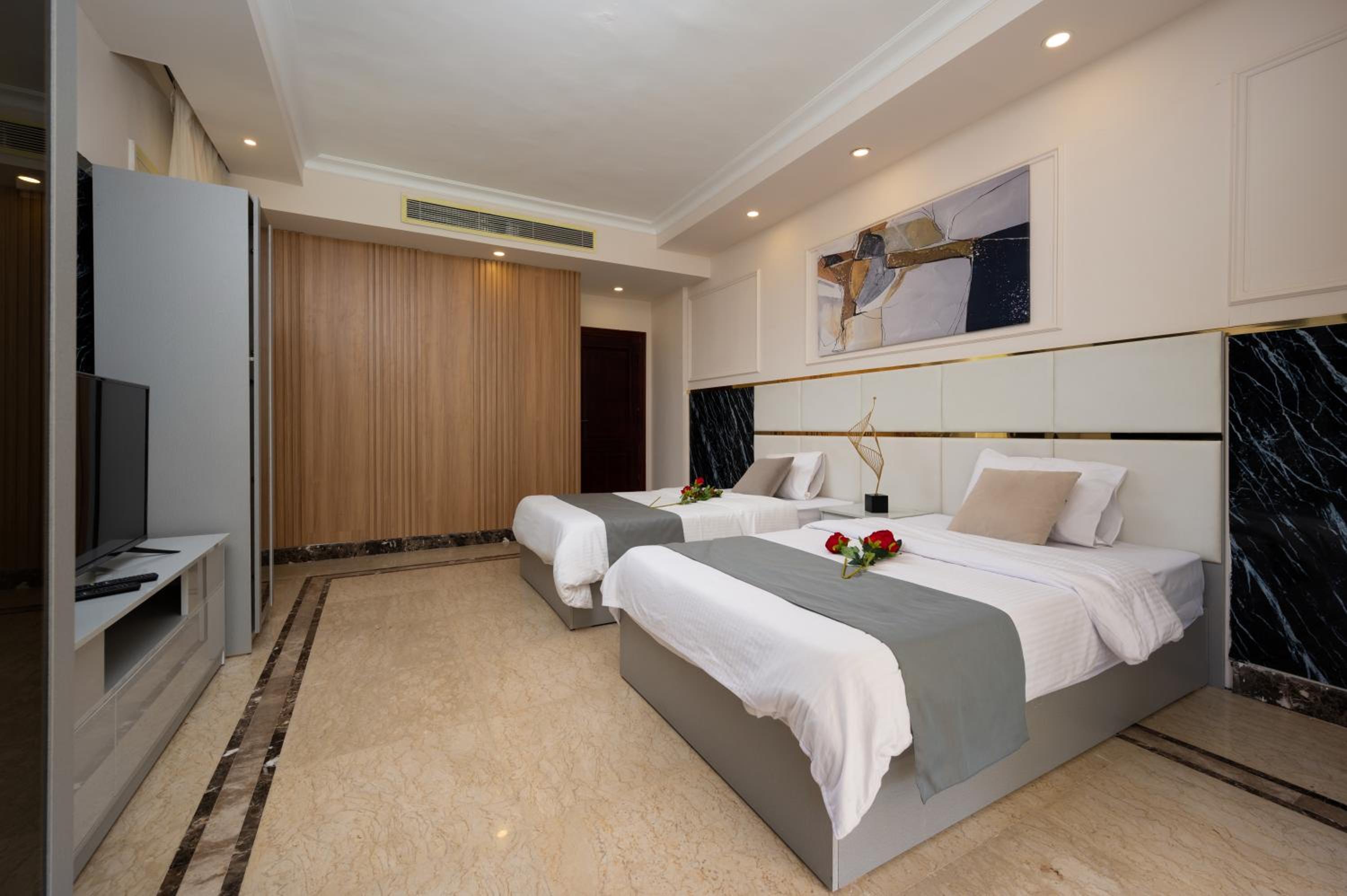 Zyra Luxury villa with pool and Jacuzzi in New Cairo