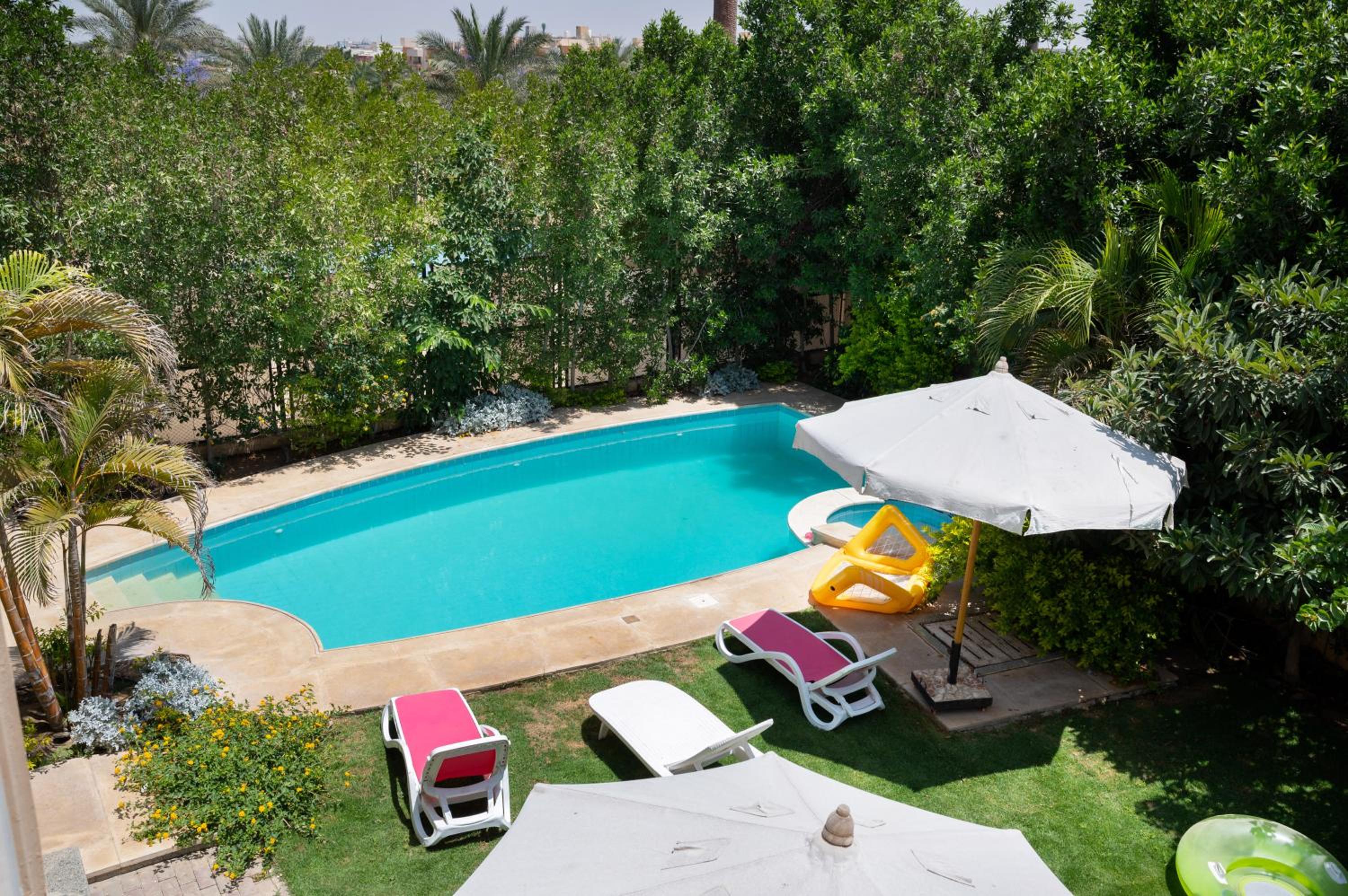 Zyra Luxury villa with pool and Jacuzzi in New Cairo