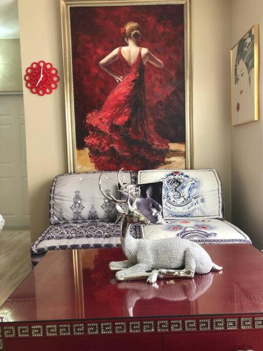 Murano Studio in the Heart of Koreatown