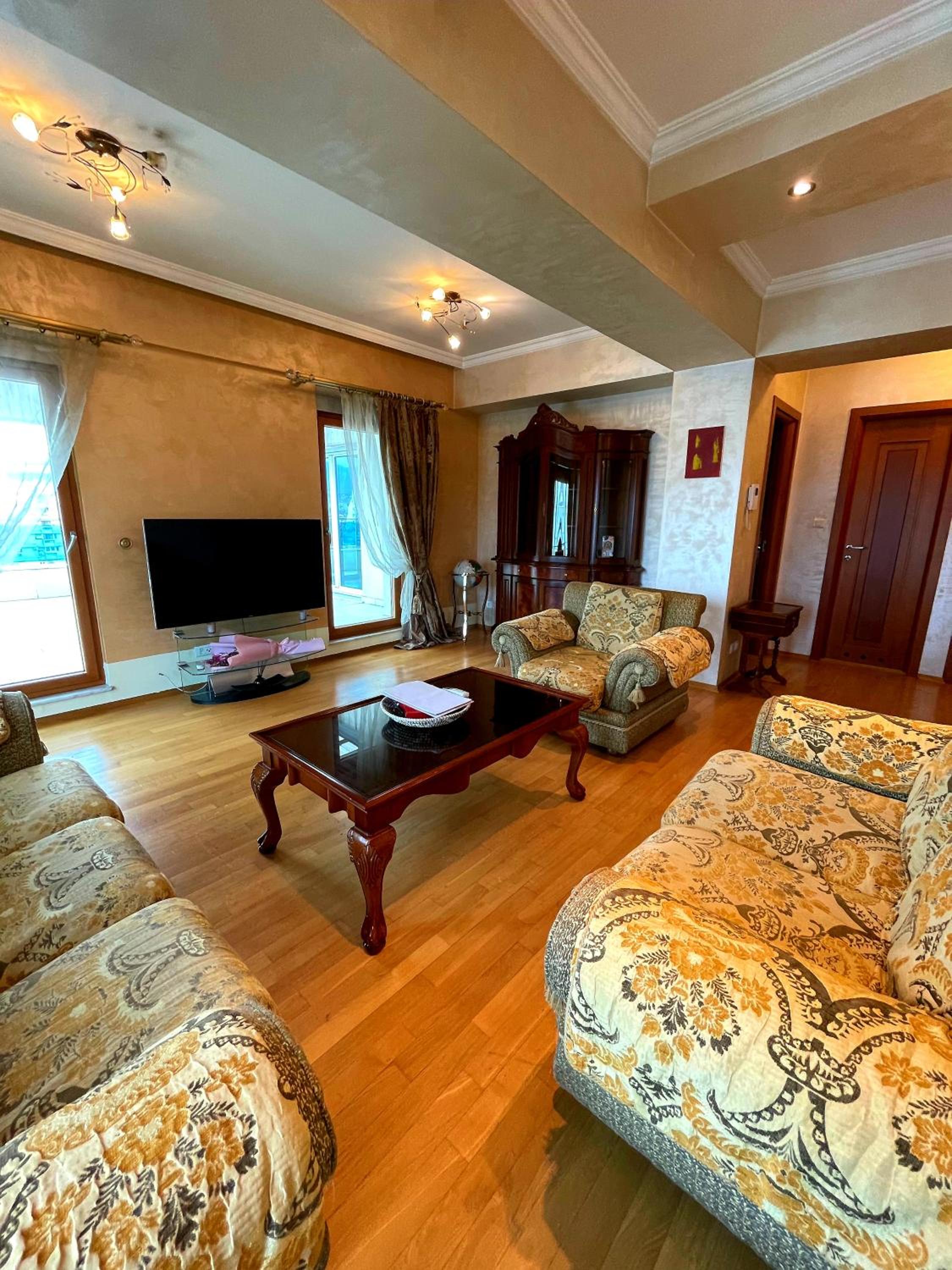 Central Rusitc Apartment view 2