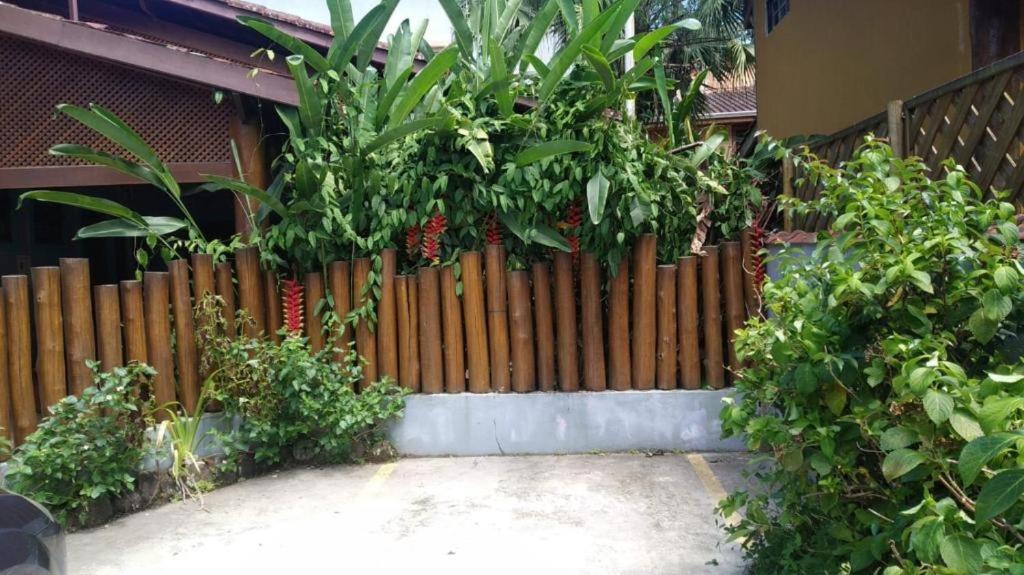 Encanto Mada´s Itamambuca