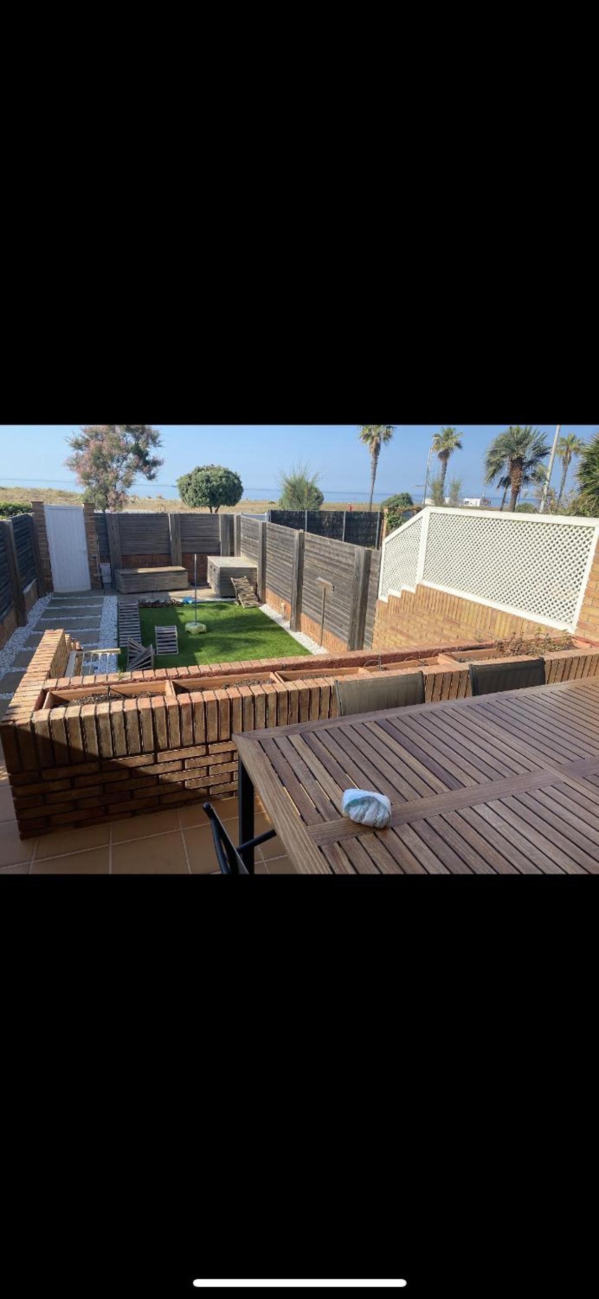 CASA CASTELLDEFELS