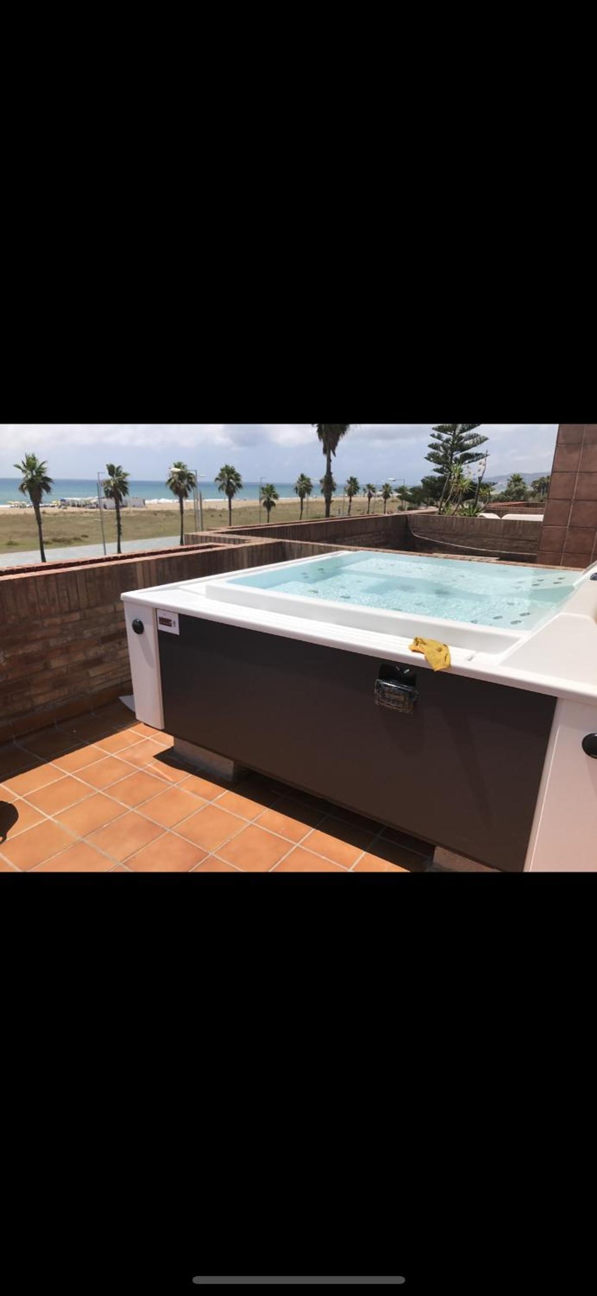 CASA CASTELLDEFELS