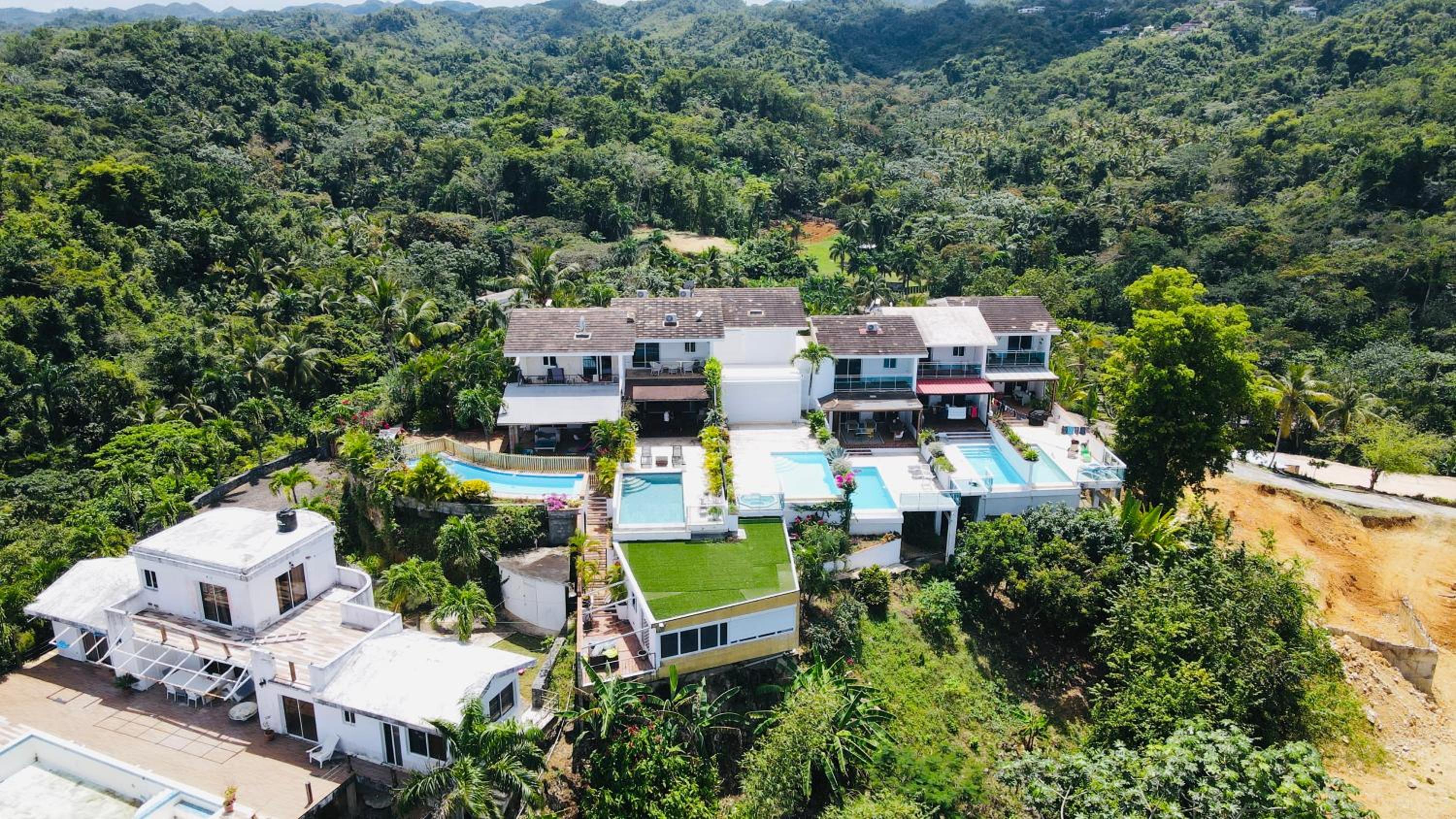 Hillside Oceanview Villa