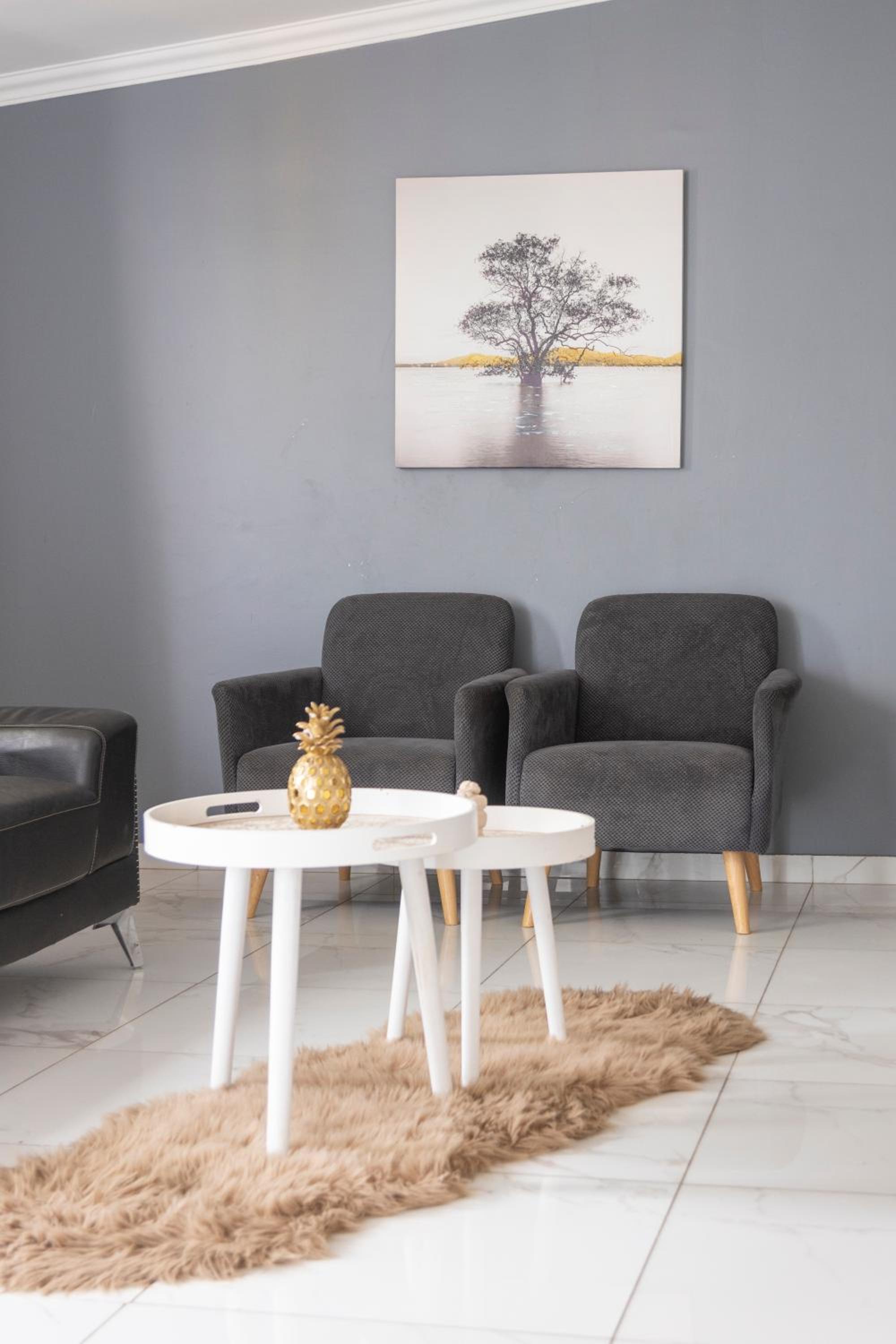 Palmarejo Gem: 2-bdr apt near Praça center - LCGR