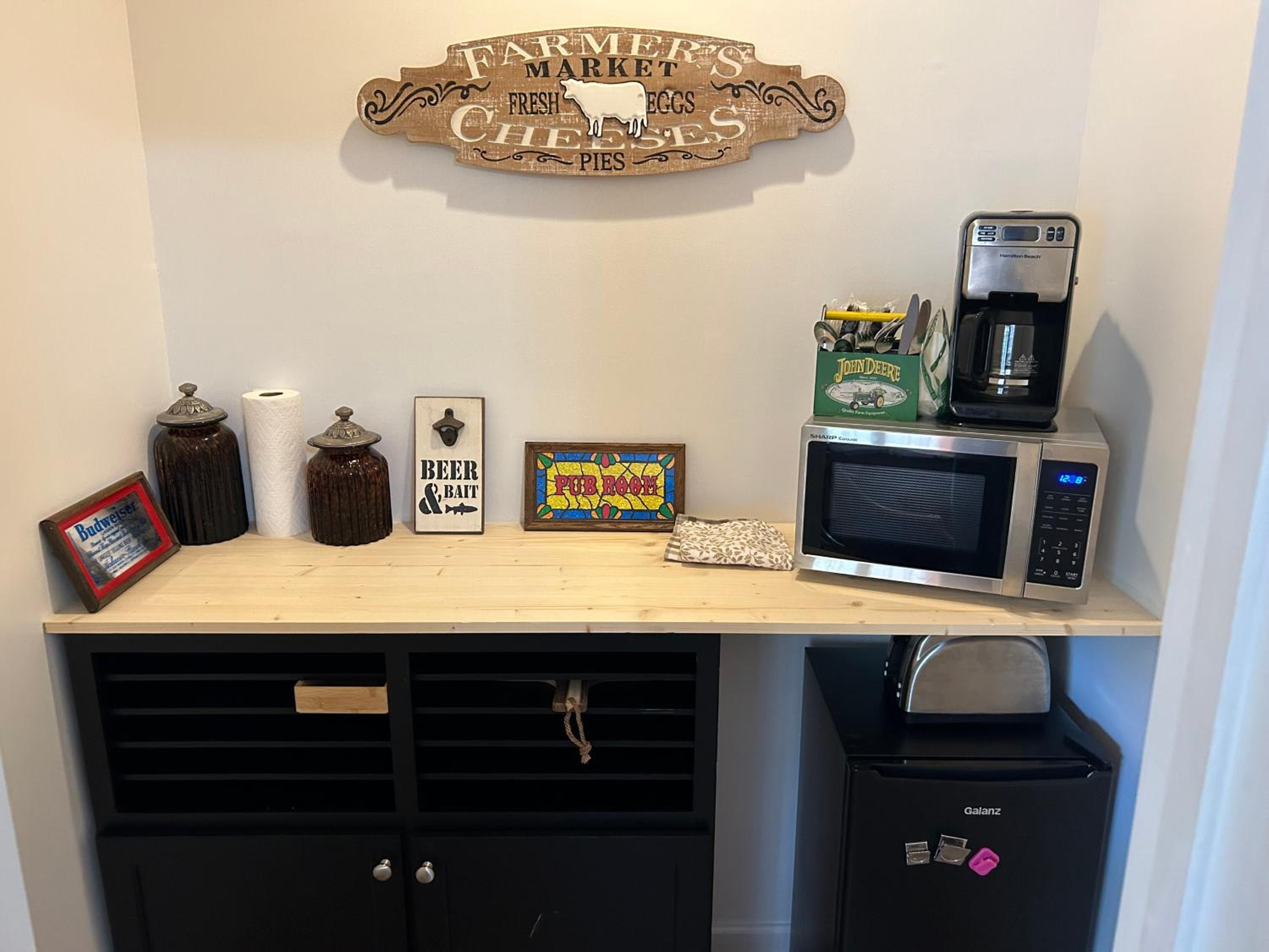 Marsh Apartment