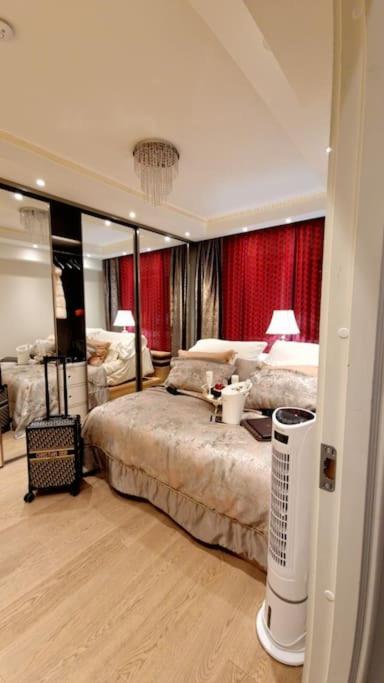 Sentral modern design leilighet med 2 soverom, gratis parkering view 2