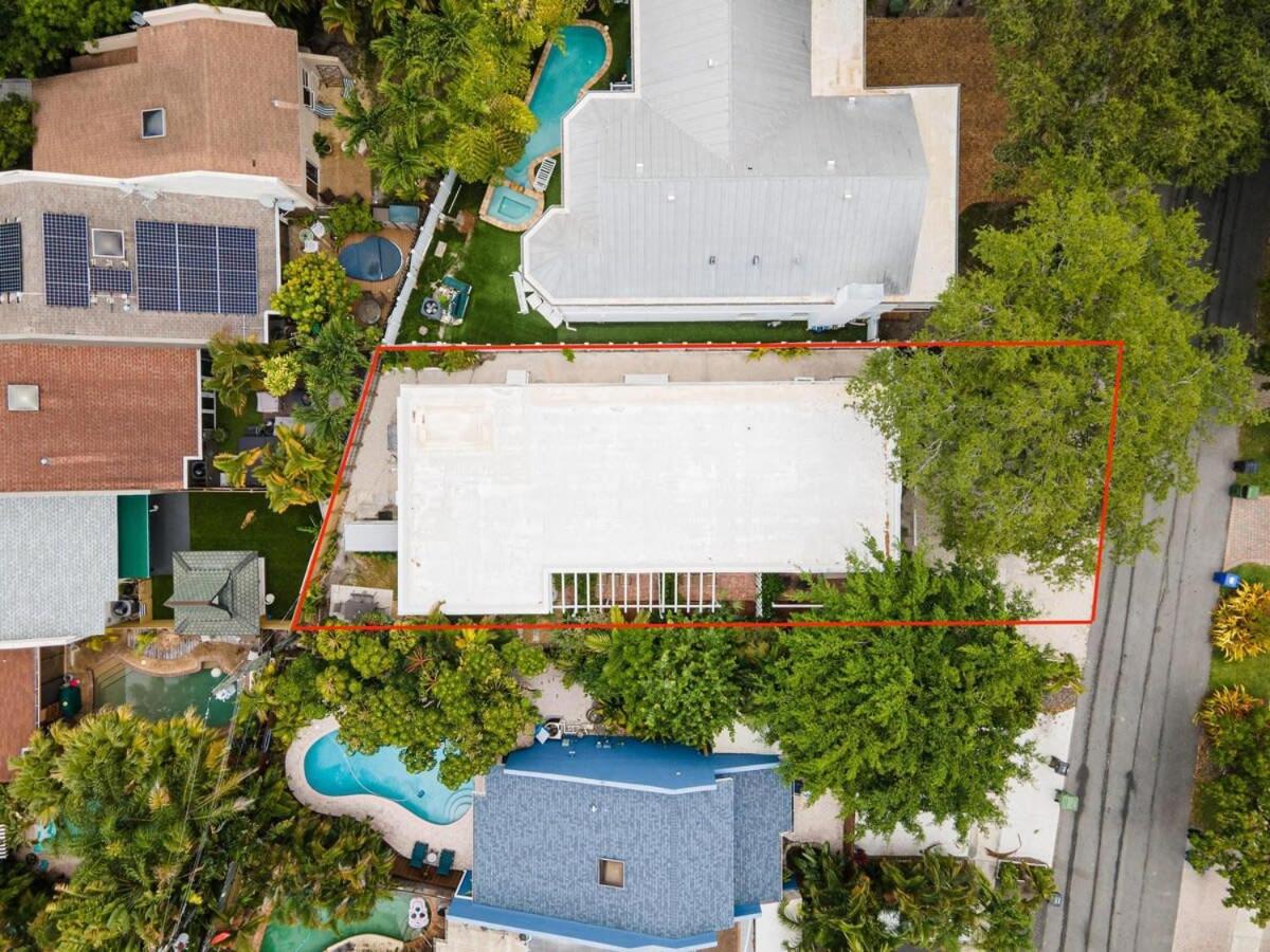 Victoria Park Unique Studio close to Las Olas Blvd view 4