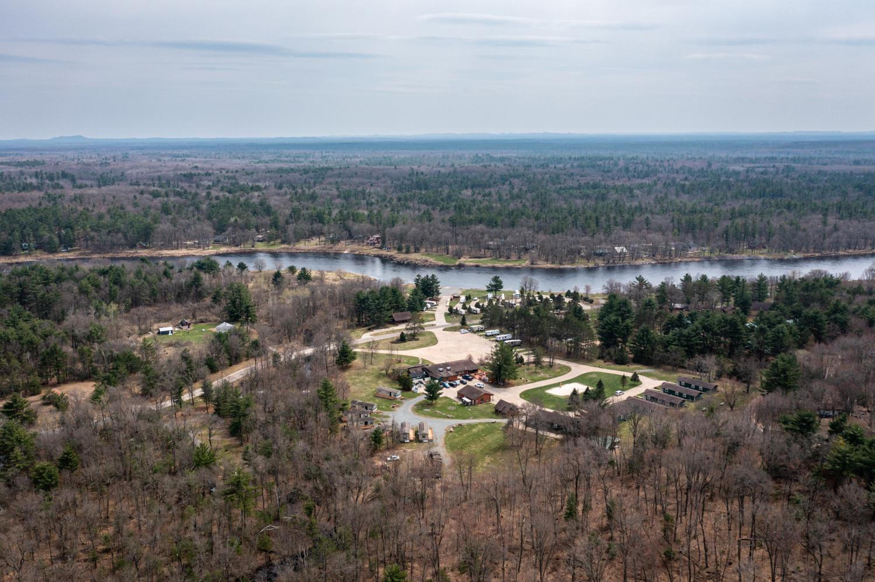 6 Guests 3br, Fully Furnished, On-site Enjoyment view 4