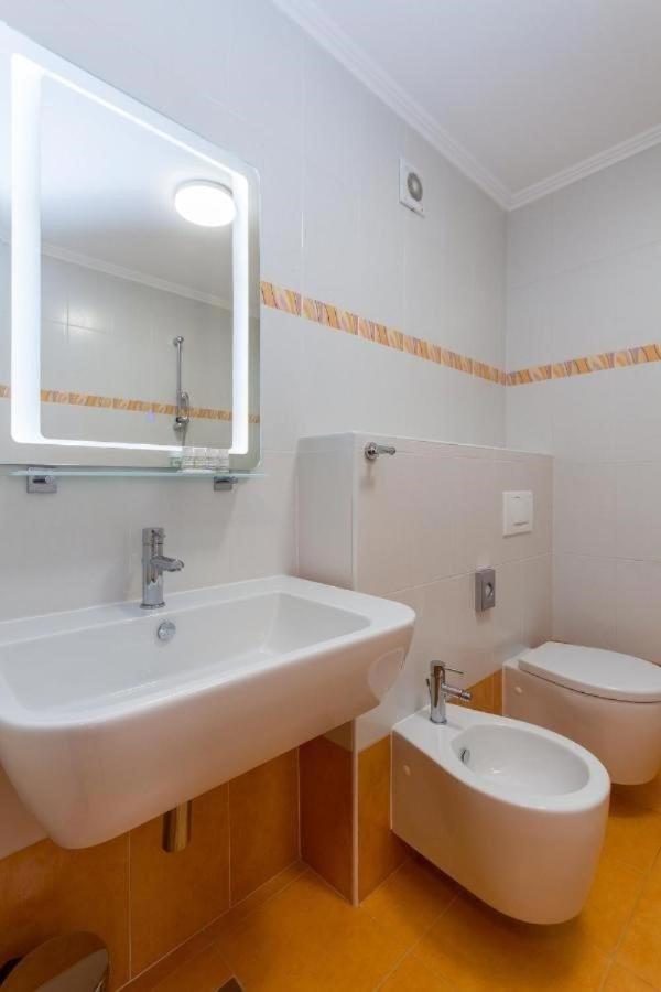 Edra Suite Apartment