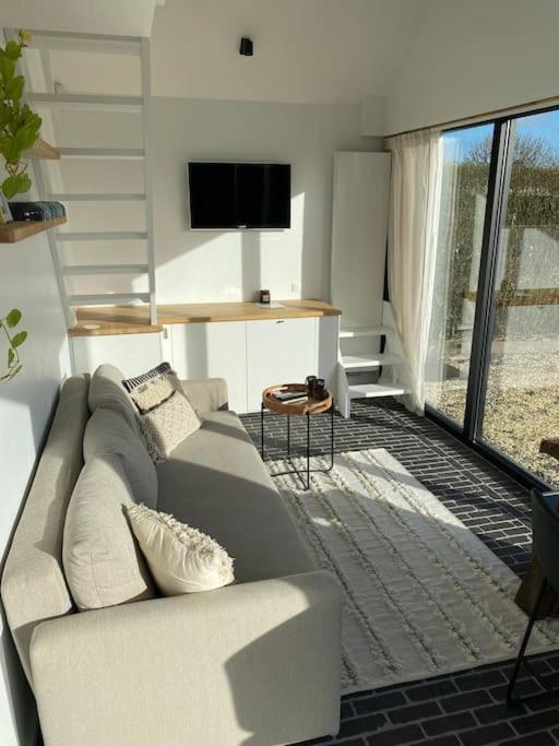 The Conservatory, a cosy holiday home located central between Gent Antwerpen & Brussel