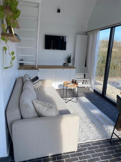 The Conservatory, a cosy holiday home located central between Gent Antwerpen & Brussel