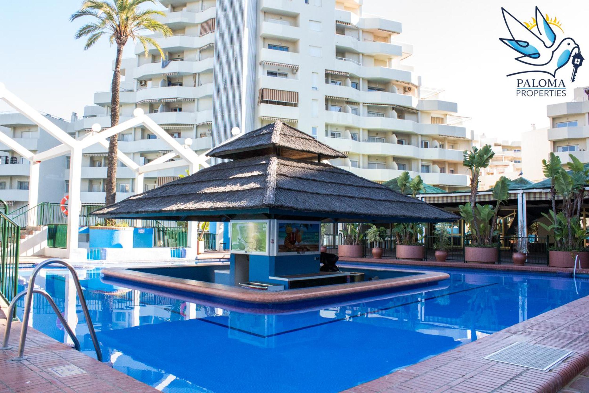 Benal Beach apartment with sunny terrace and water park