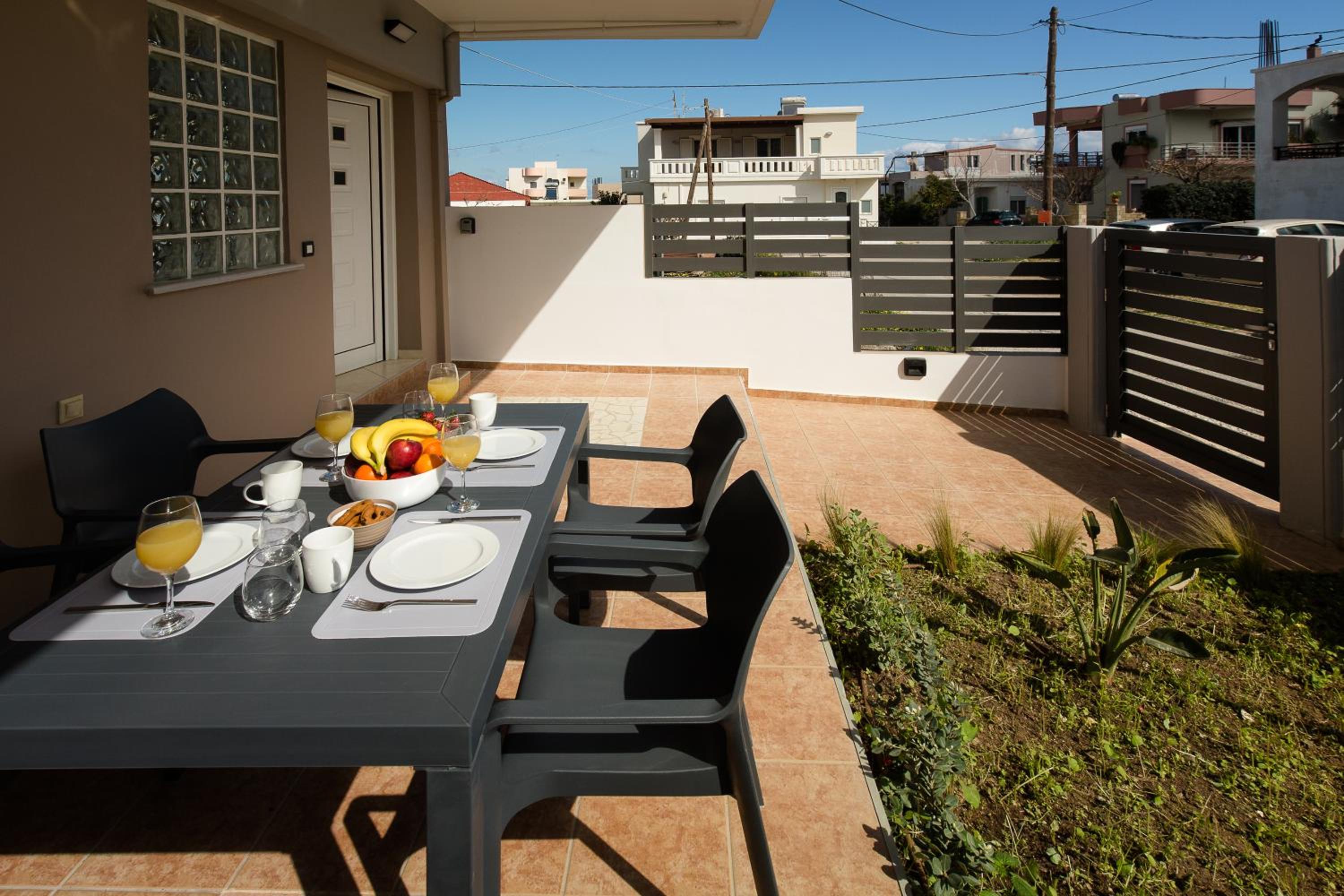 Kiss-ammos Apartments