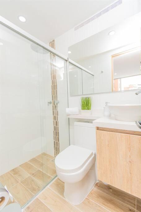 NEW! Homey Loft El Tesoro-Fast Wifi