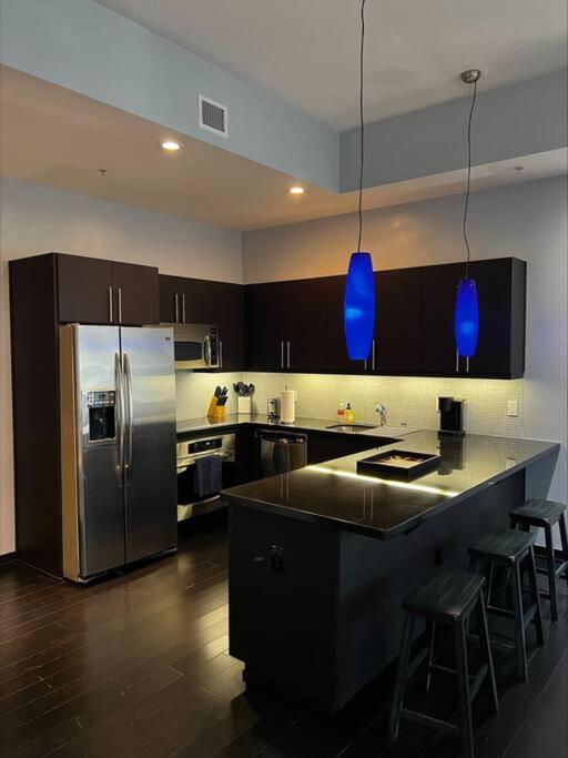 Condo in the heart of downtown