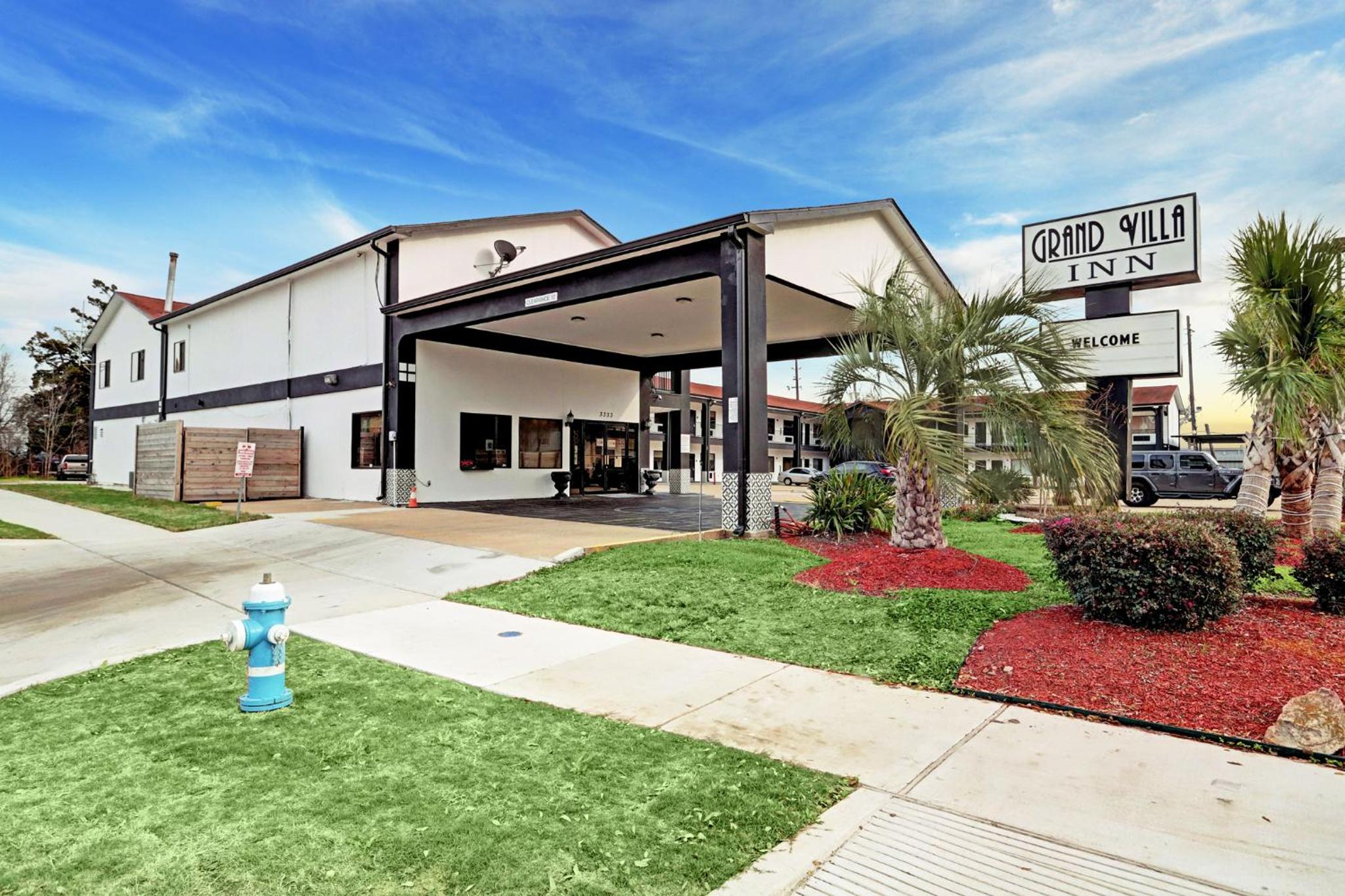 Hotel Grand Villa Inn Galleria - Image 1