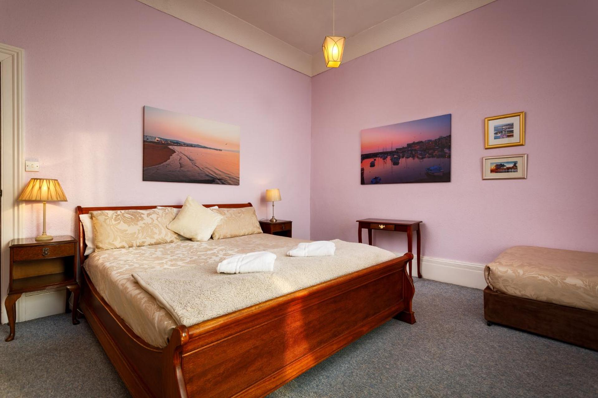Cherry Tree Hotel