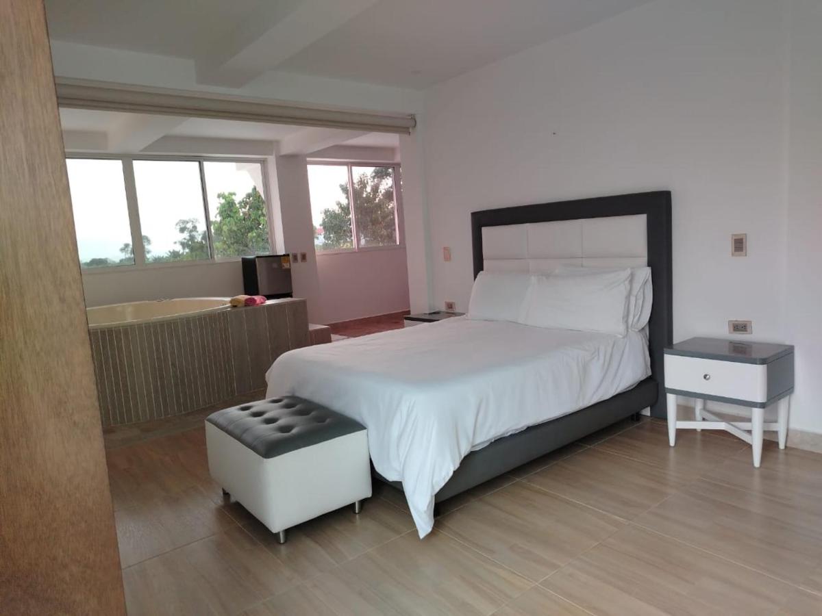 Hotel Campestre Los Nogales