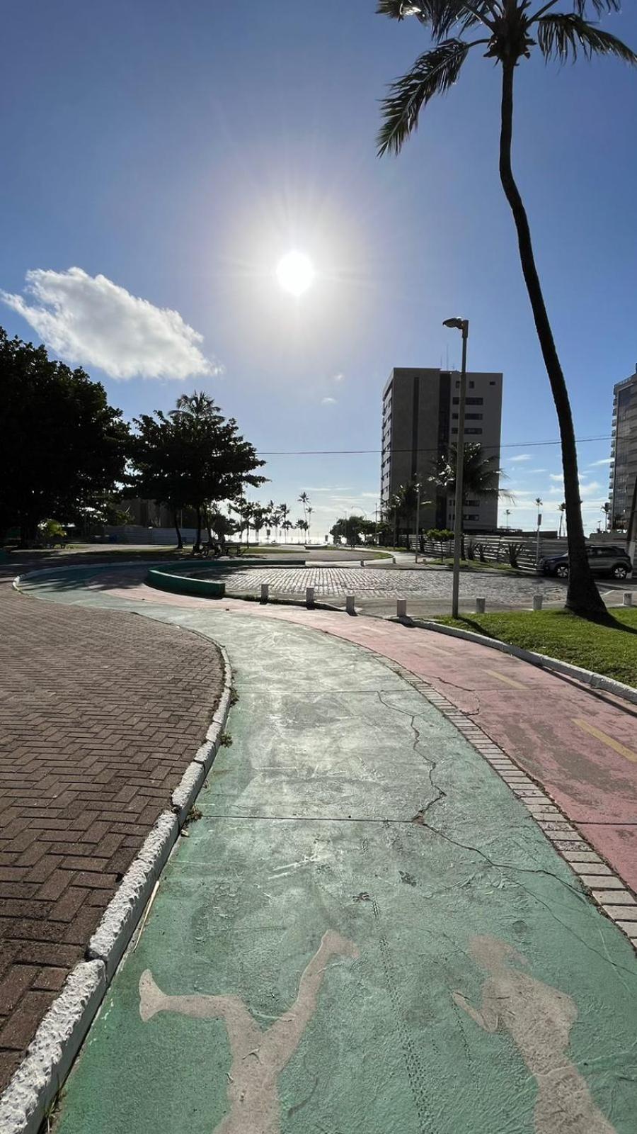 AP da dona Lalyta - com vista do mar - em Maceio-AL