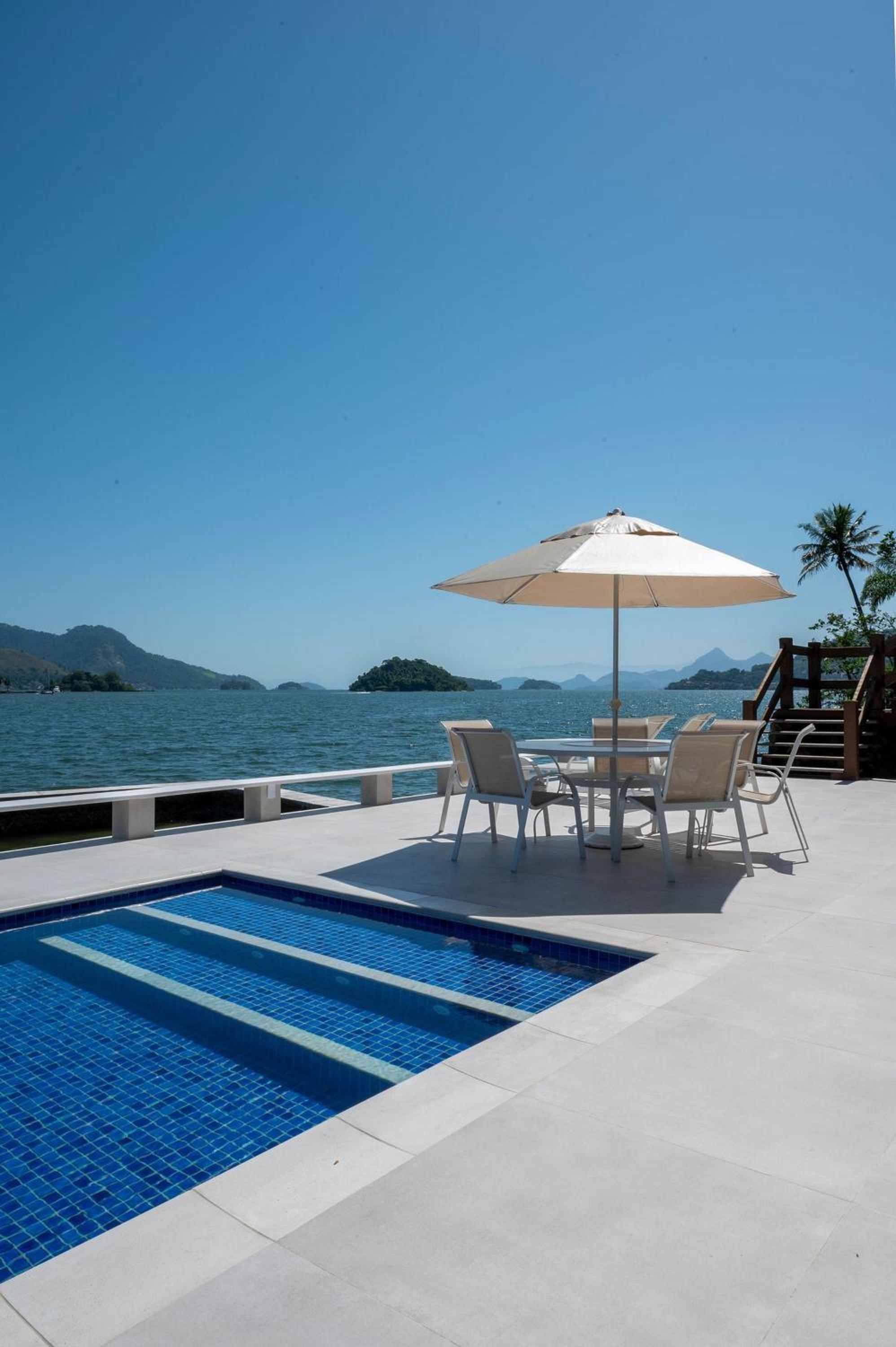 Casa Waimea - Linda casa com praia particular