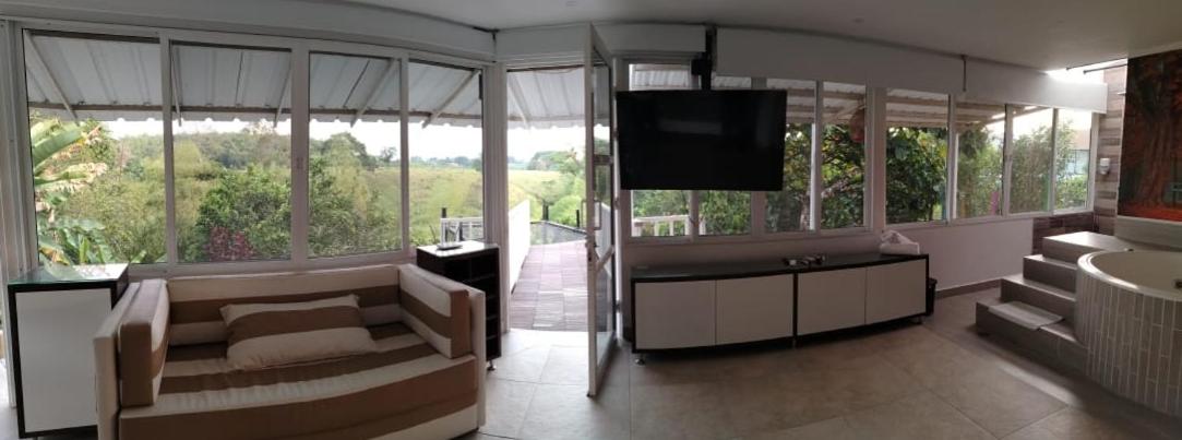 Hotel Campestre Los Nogales