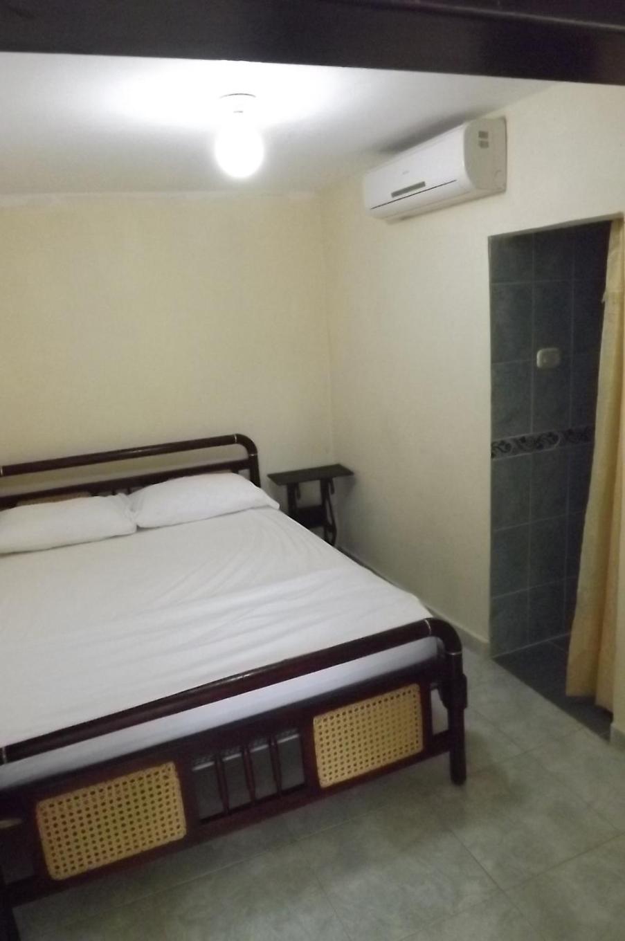 HOSTAL OLAS CLUB DE NEGUANJE -TAYRONA