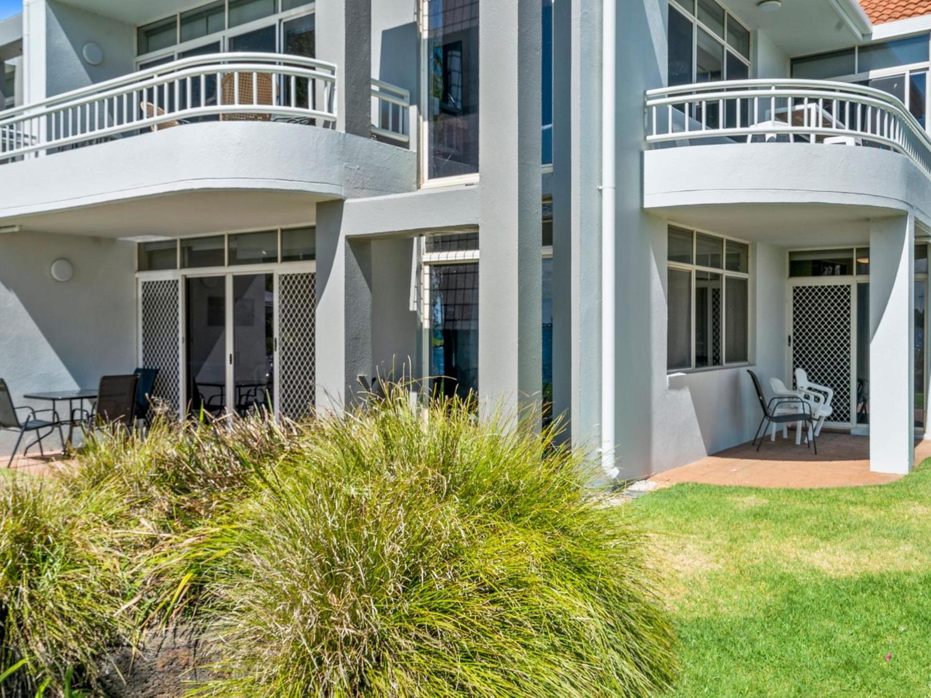 Yarrawonga Lakeside Apartment 23