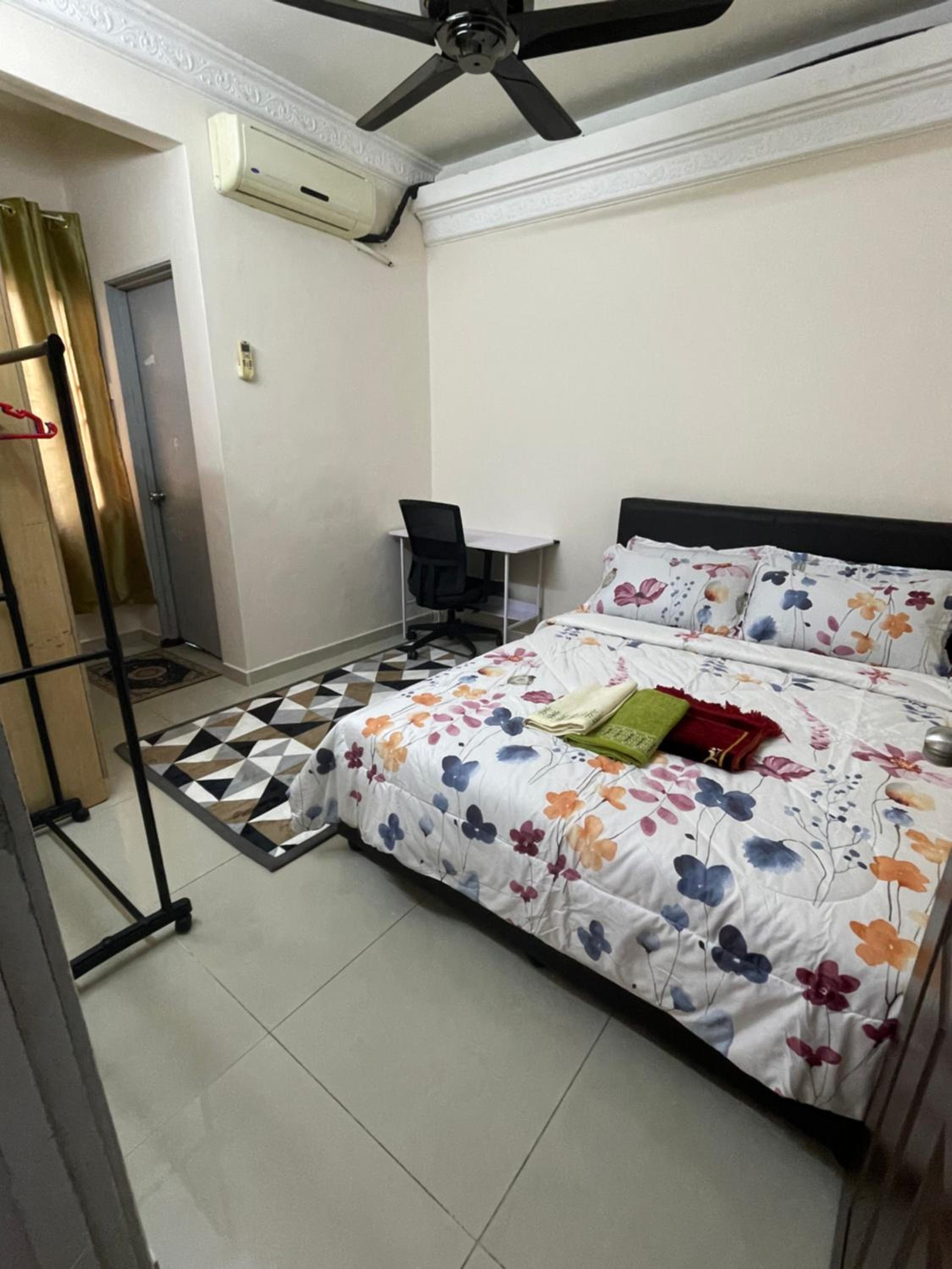 Indah Putri Homestay