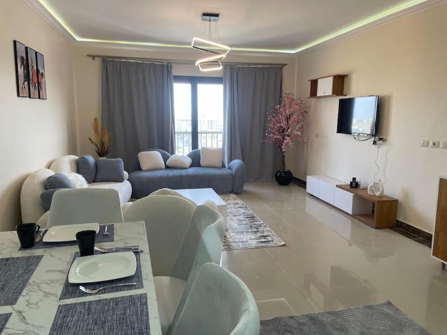 Unique duplex hotel apartment pool view
