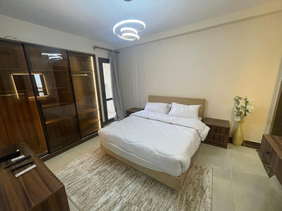Unique duplex hotel apartment pool view