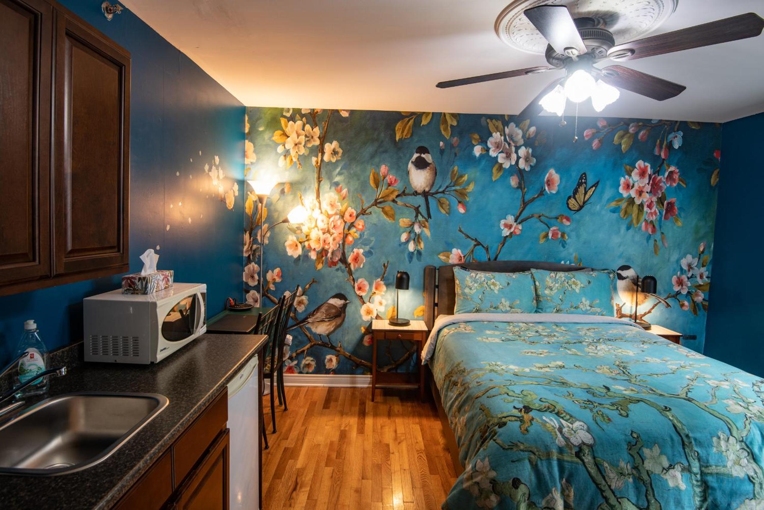 Charlottetown Vacations - Prince Street Suites - Property Image 12